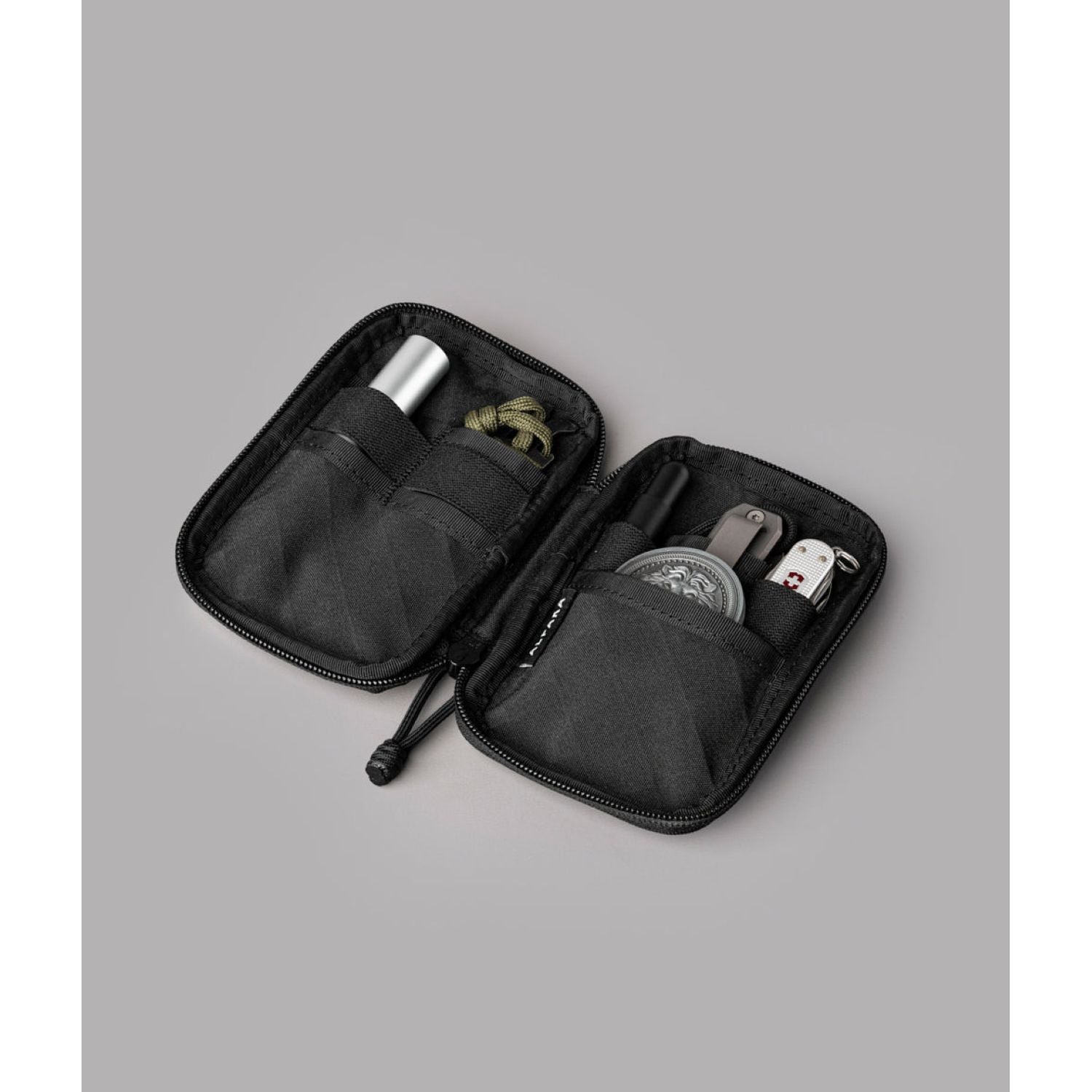 ALPAKA Hub Pouch Pro Axogrid 300D (Black)