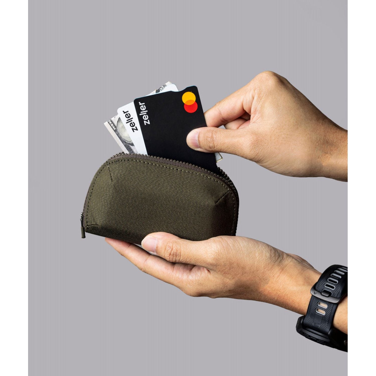 ALPAKA Hub Zip Pocket Axoflux 300D (Army Green)