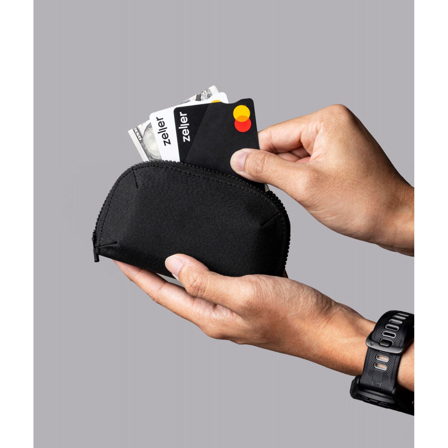 ALPAKA Hub Zip Pocket Axoflux 300D (Black)