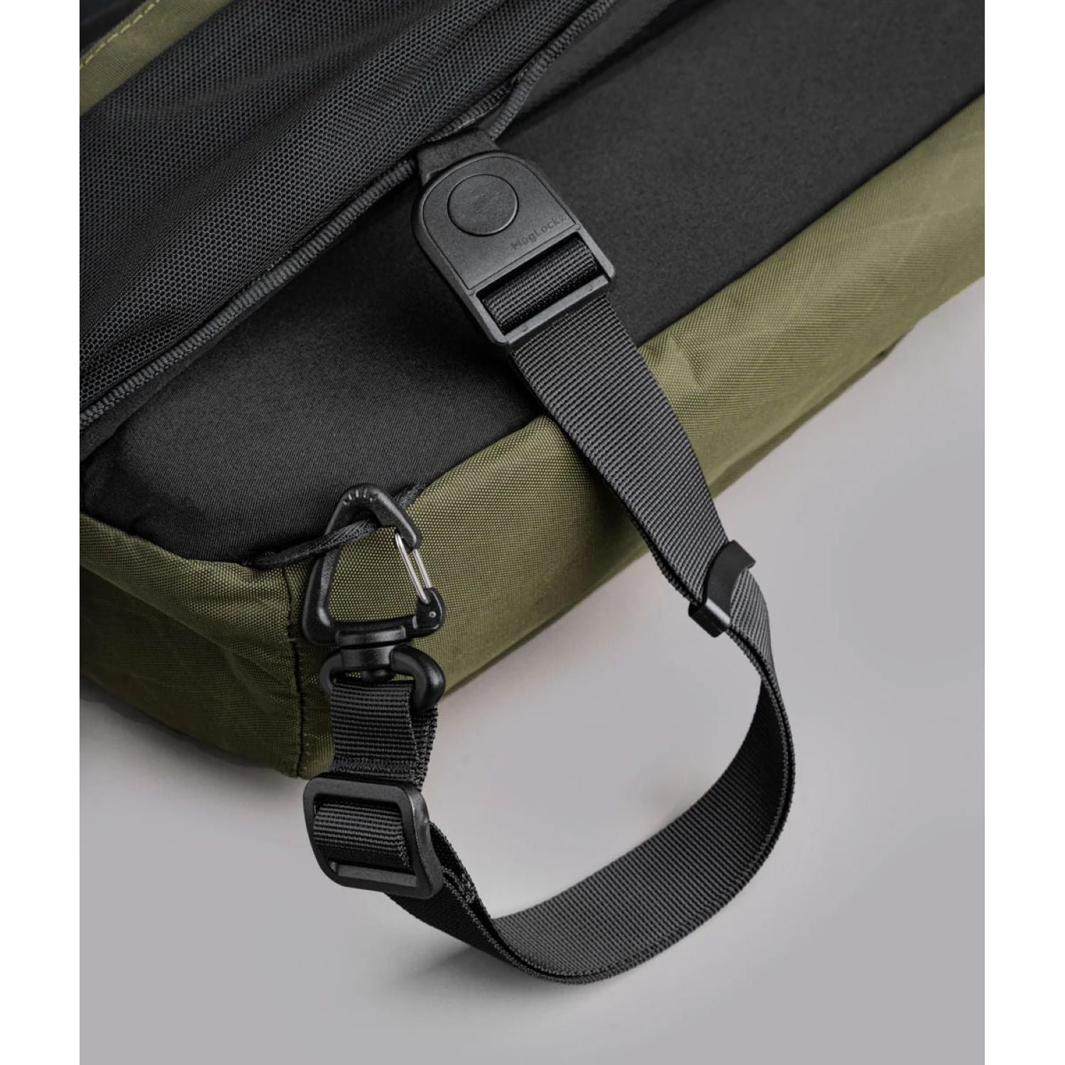 ALPAKA Metro Crossbody Left Shoulder X-Pac VX42 (Olive Green)