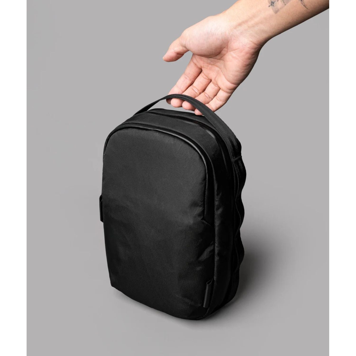 ALPAKA Metro Sling Max X-Pac X42 (Black)