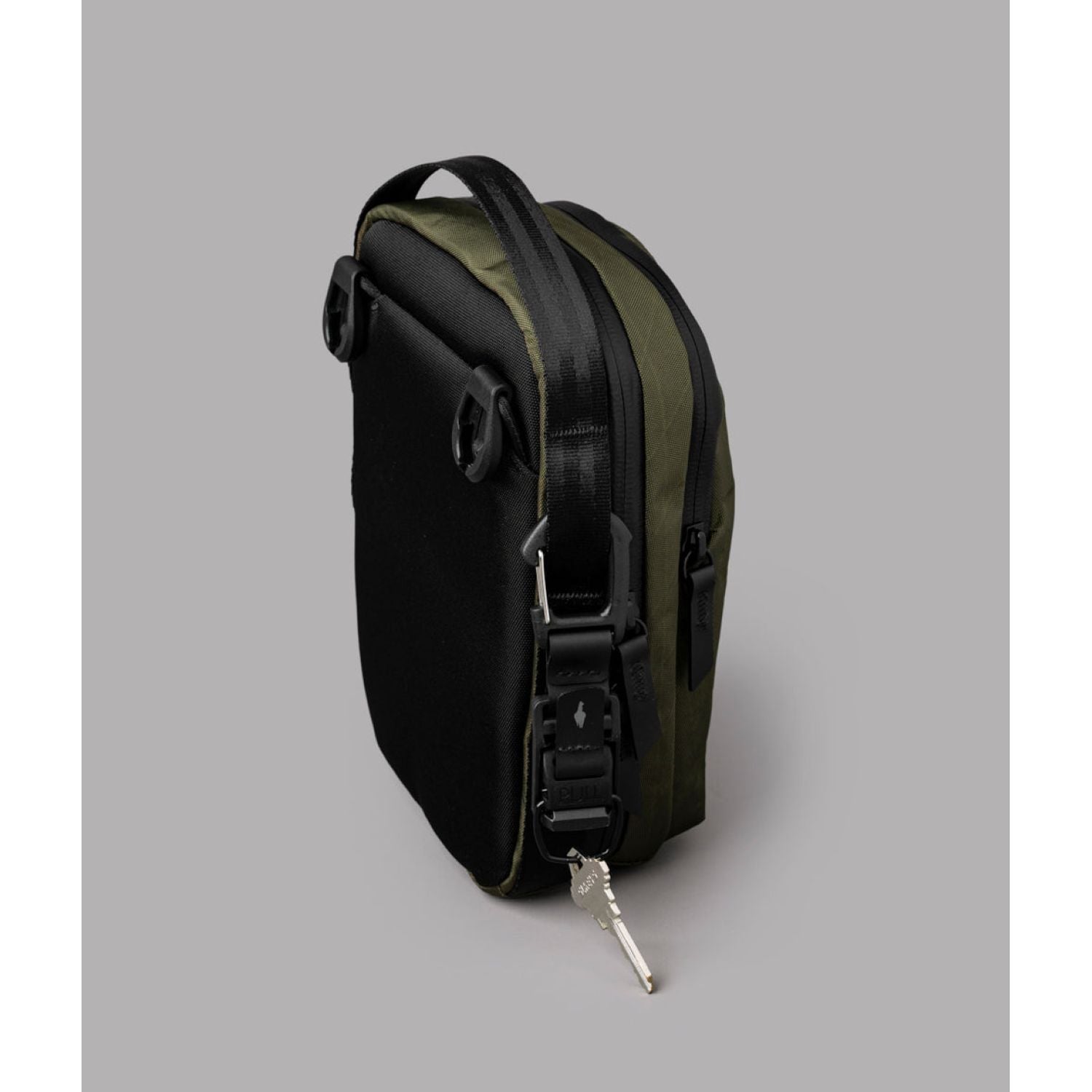 ALPAKA Metro Sling V2 X-Pac X42 (Olive Green)