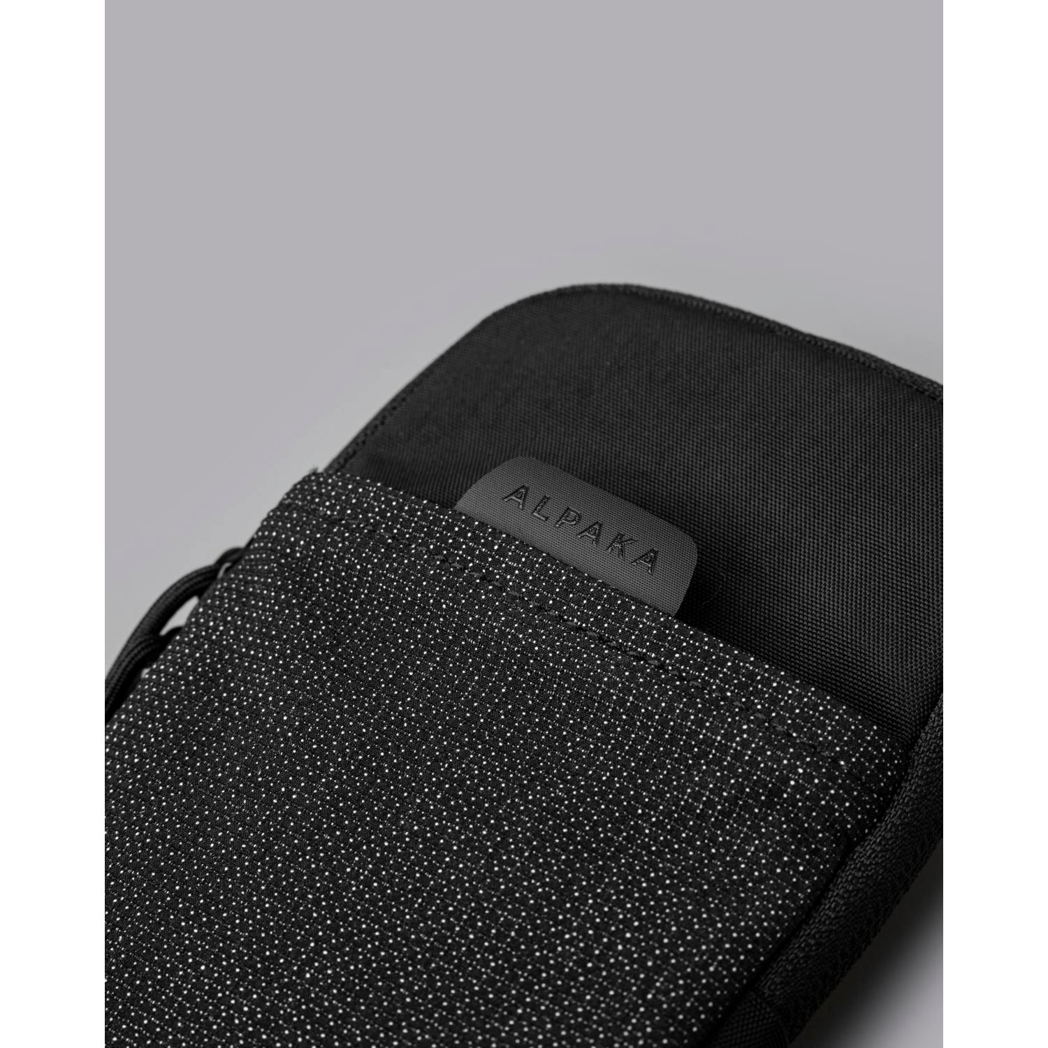 ALPAKA Modular Shoulder Pocket Slim Nylon Washed Axoflux 400D (Black)