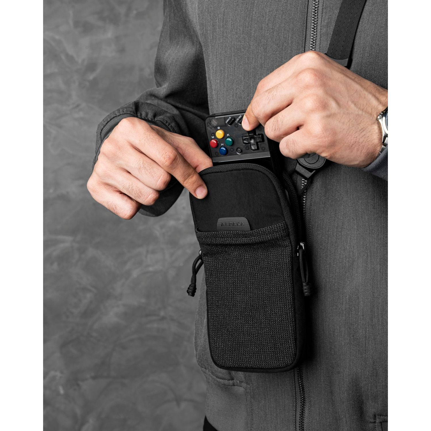 ALPAKA Modular Shoulder Pocket Slim Nylon Washed Axoflux 400D (Black)