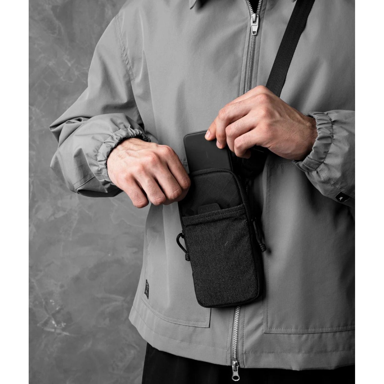 ALPAKA Modular Shoulder Pocket Slim Ultradyne 100D (Black)