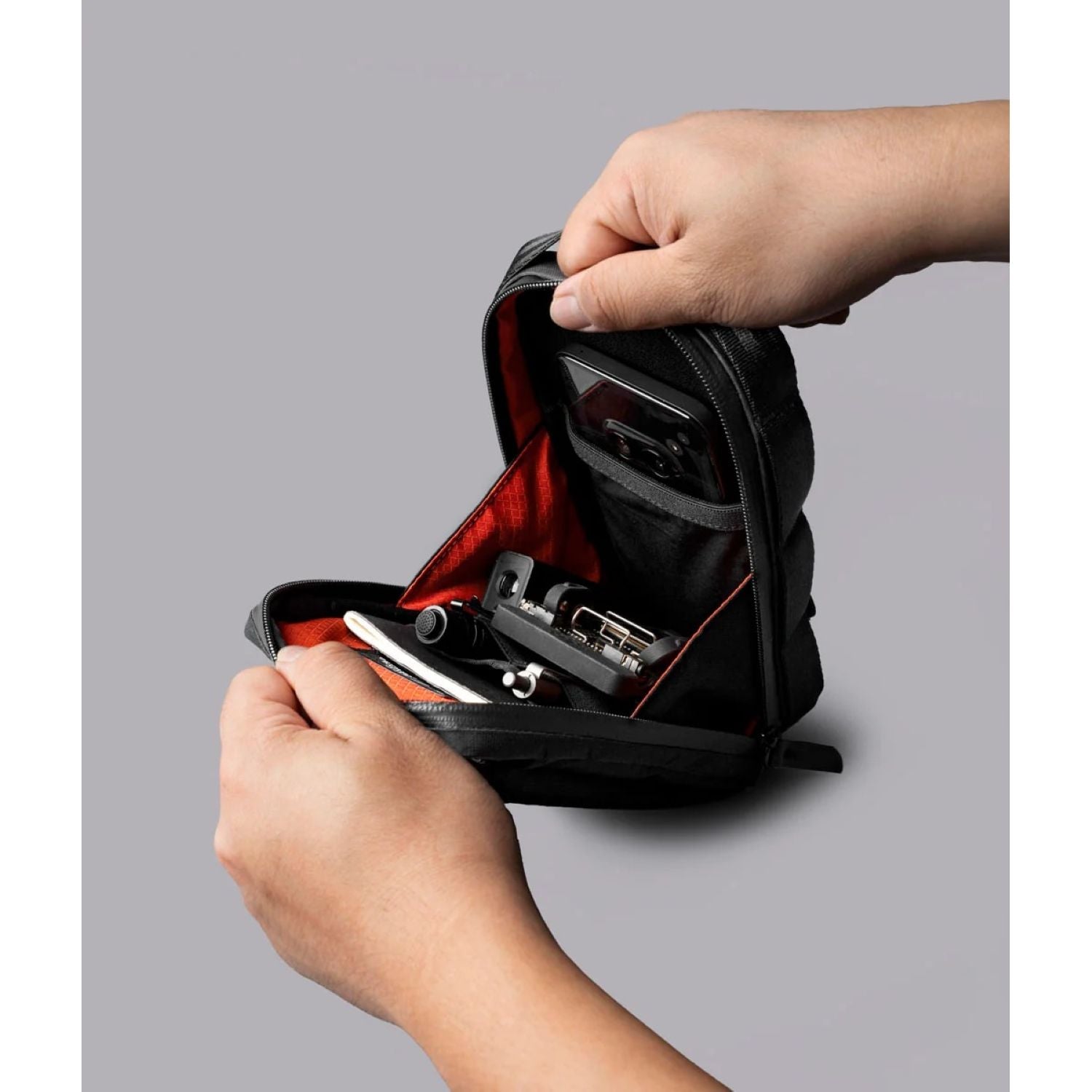 ALPAKA Modular Sling V2 Ultradyne 100D (Black)