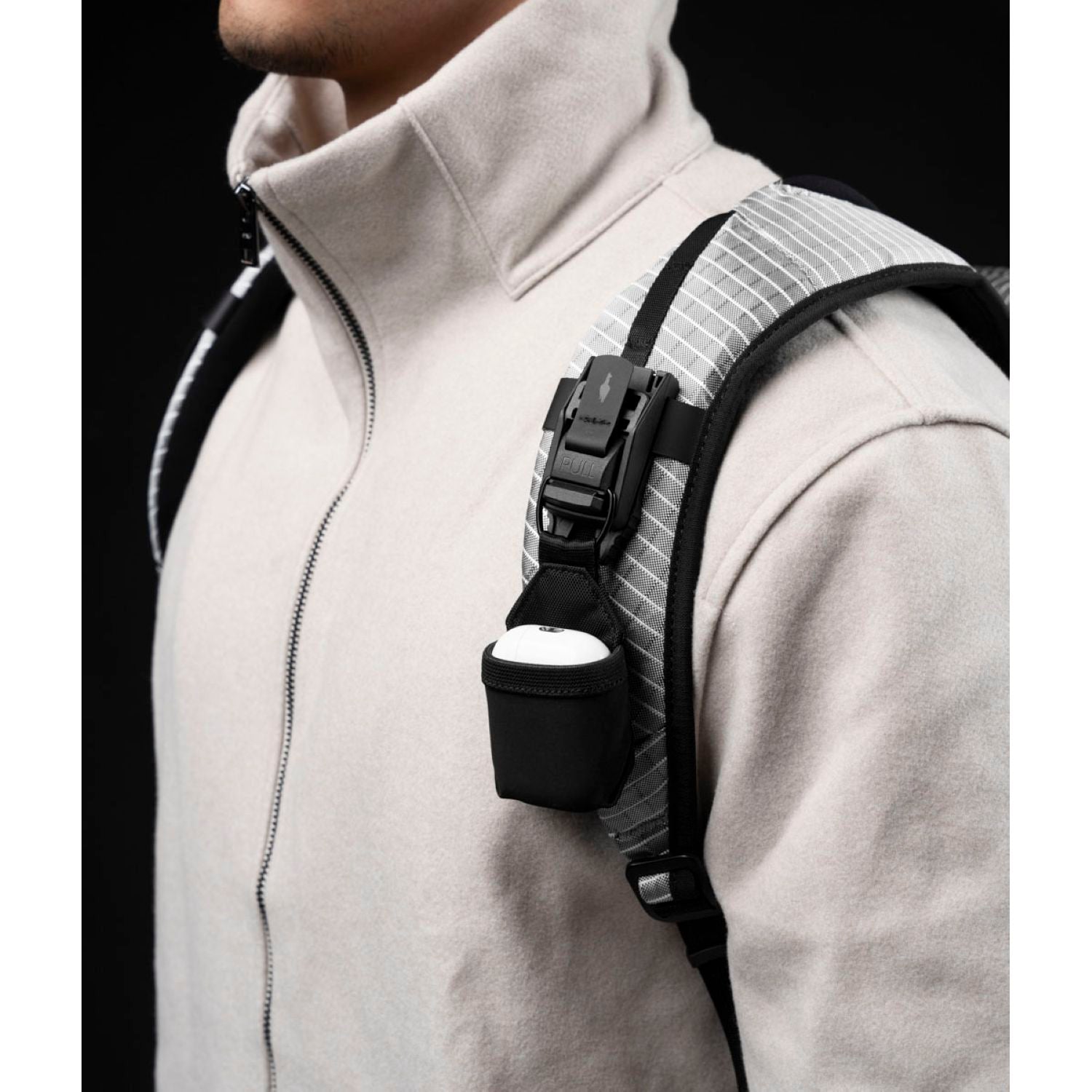 ALPAKA Traverse Astral Edition Backpack 30L X-Pac UVX40 (Silver)