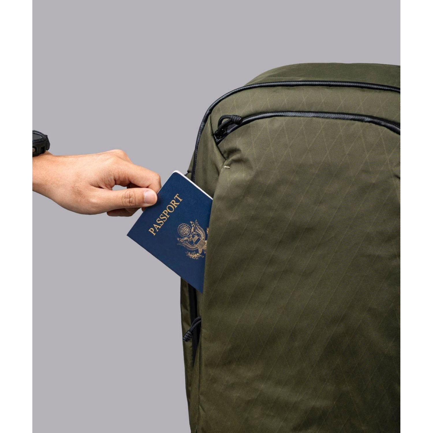 ALPAKA Traverse Backpack 30L X-Pac X42 (Olive Green)