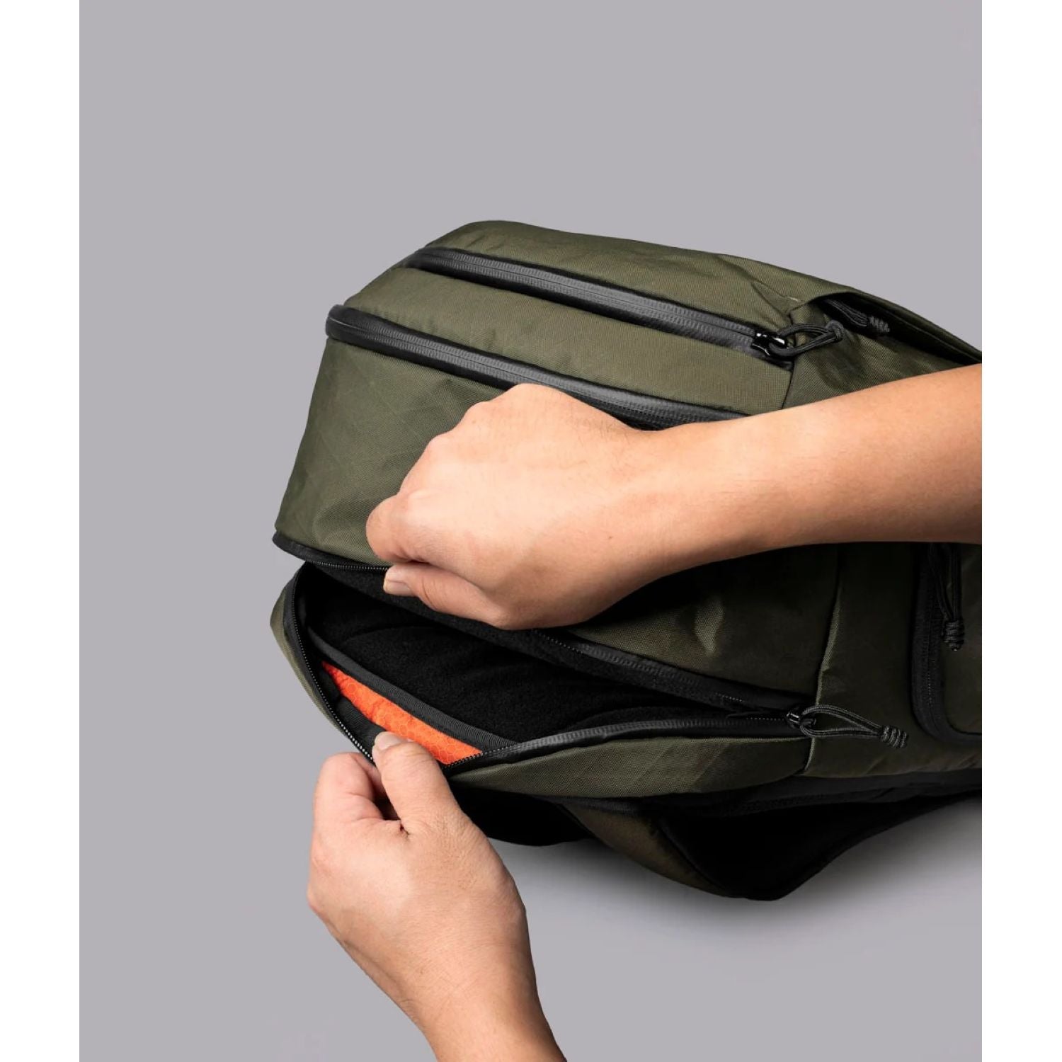 ALPAKA Traverse Backpack 30L X-Pac X42 (Olive Green)