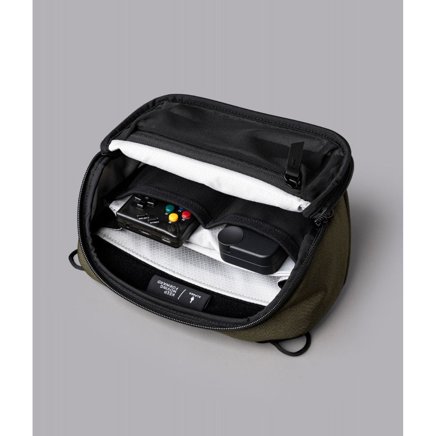 ALPAKA Vertex Pouch Mini 2L Axoflux 300D (Army Green)