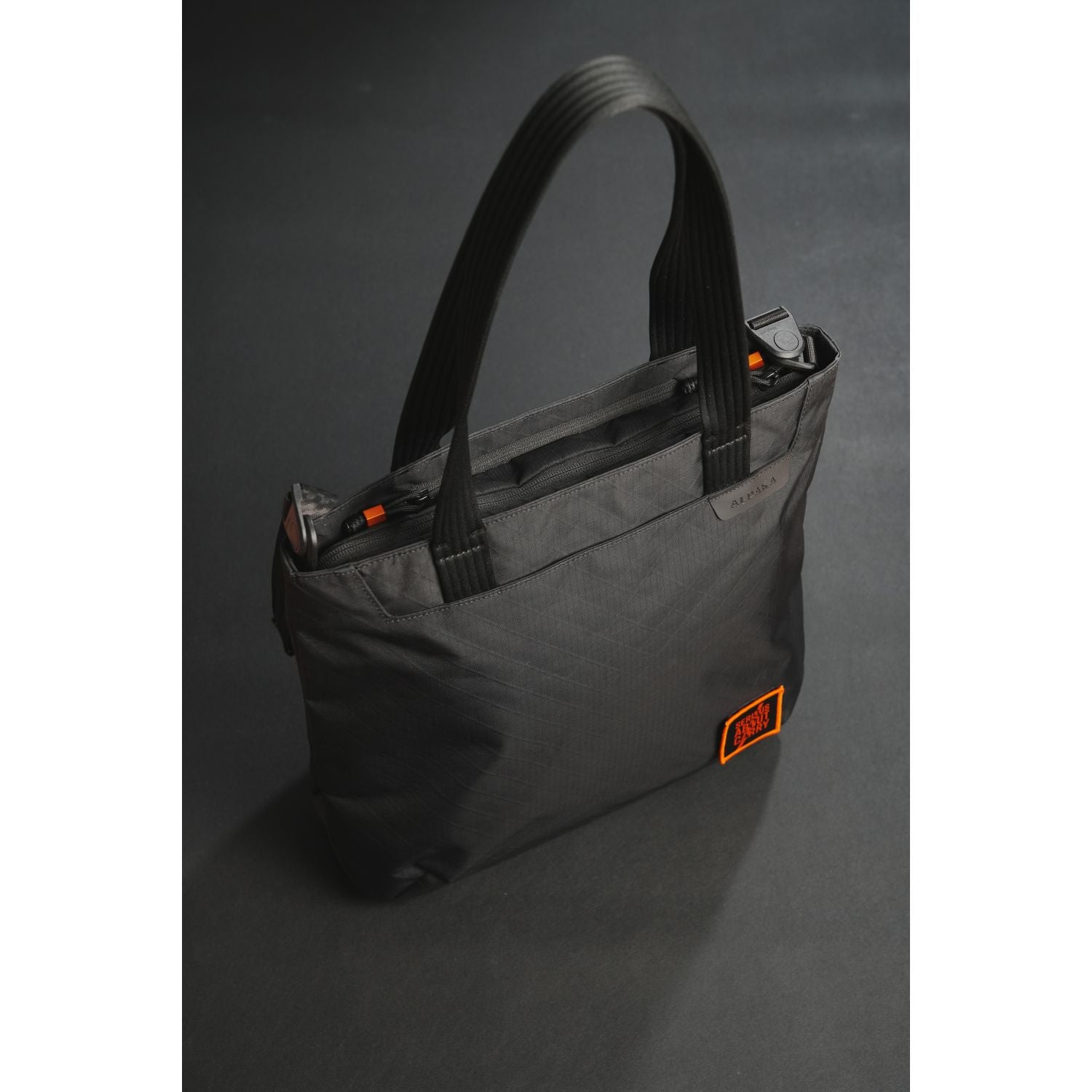 ALPAKA Vertigo Tote Slashmode Edition Axogrid 210D (Black)
