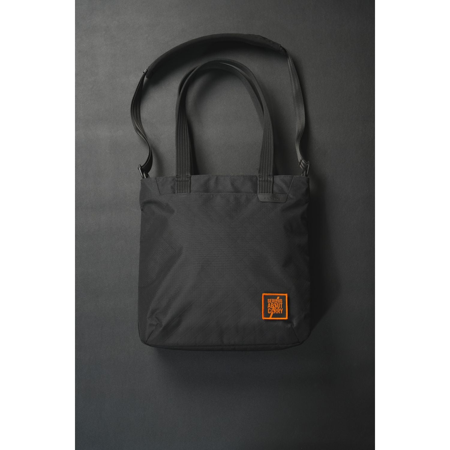 ALPAKA Vertigo Tote Slashmode Edition Axogrid 210D (Black)