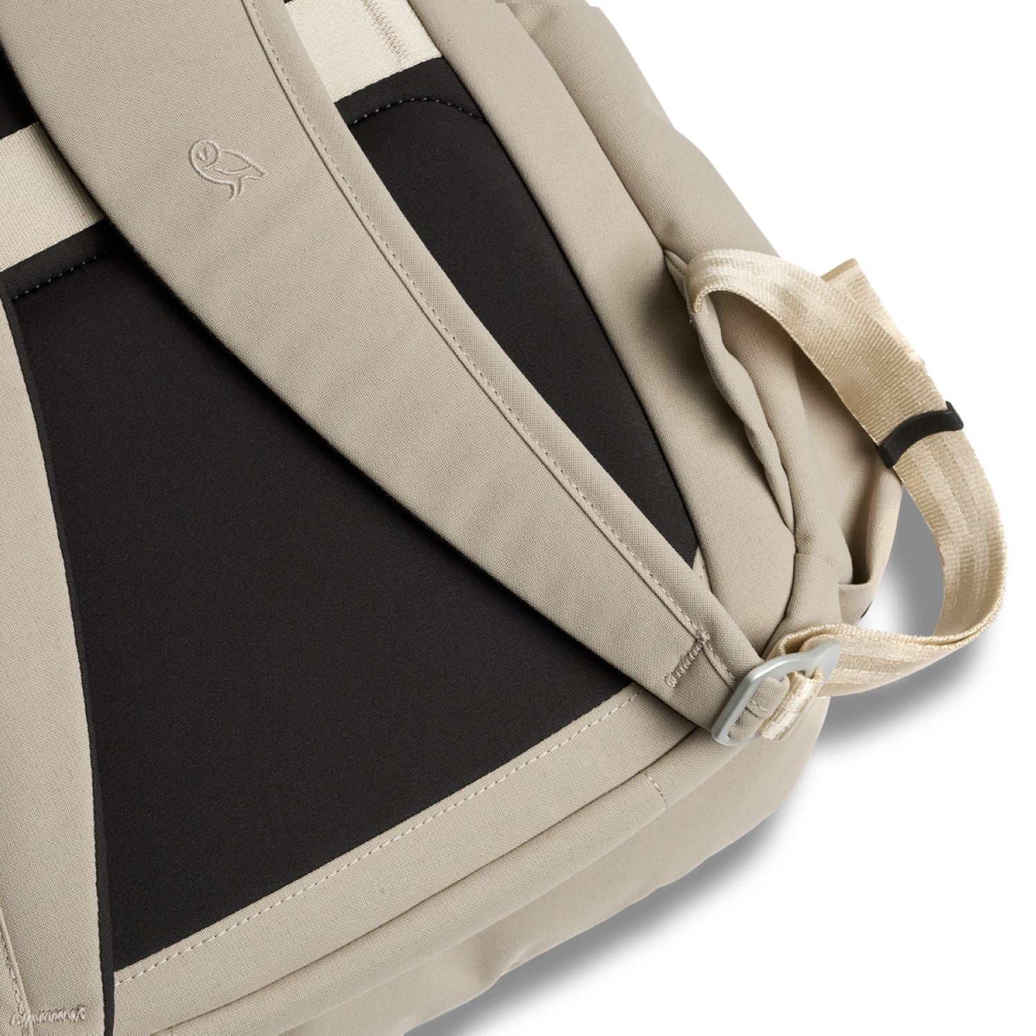Bellroy Classic Daypack - Tahini