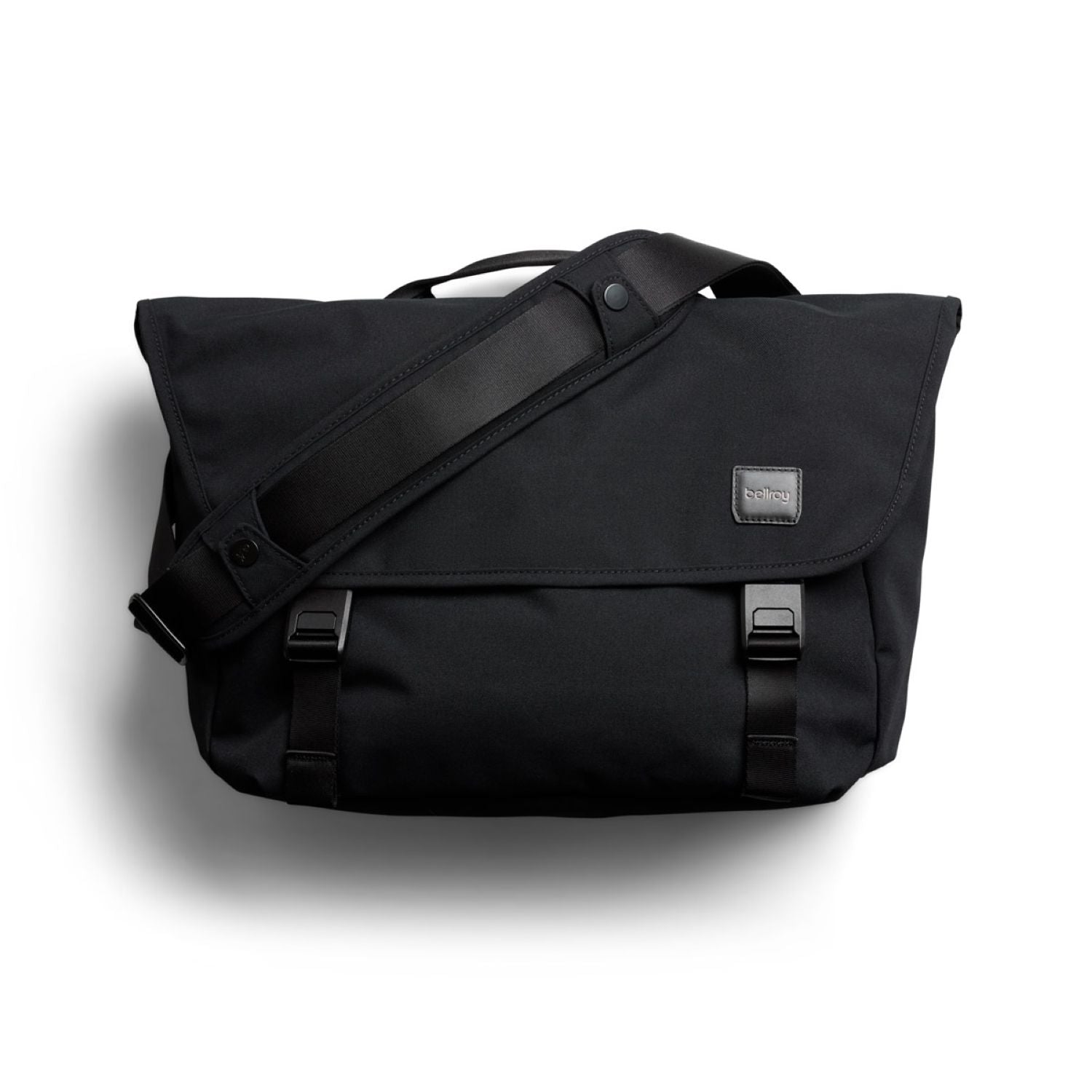 Bellroy Classic Messenger - Black