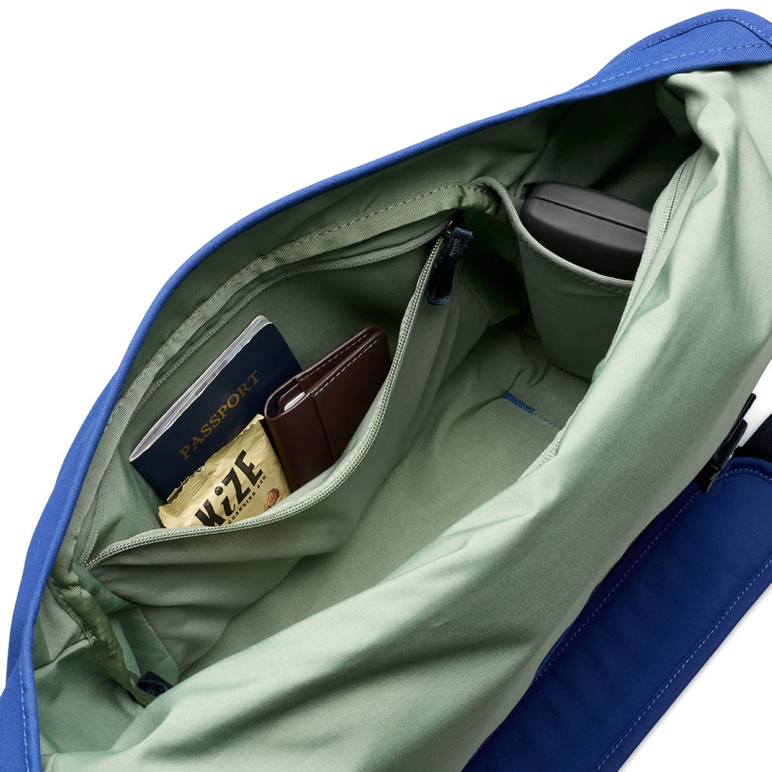 Bellroy Classic Messenger - Indigo