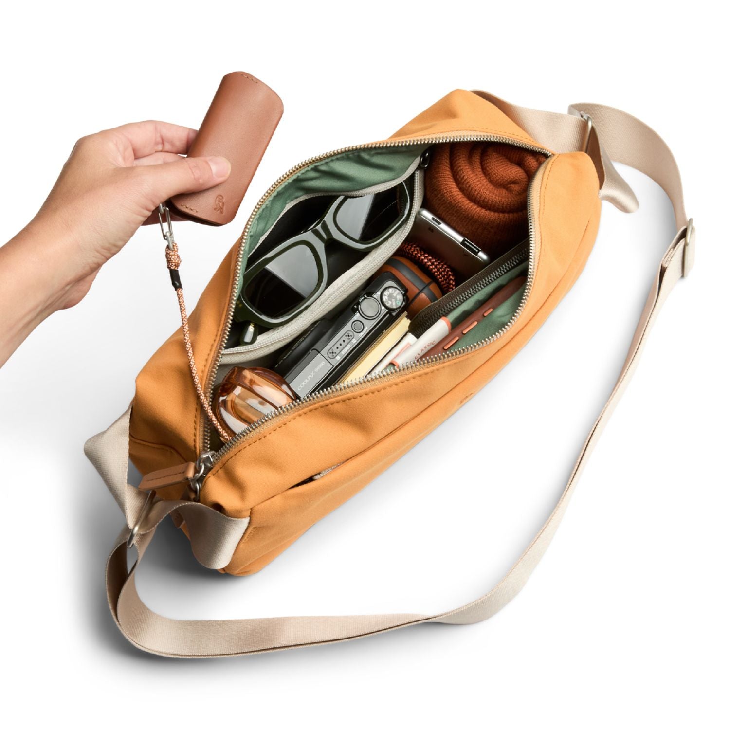 Bellroy Classic Sling 7L - Butterscotch