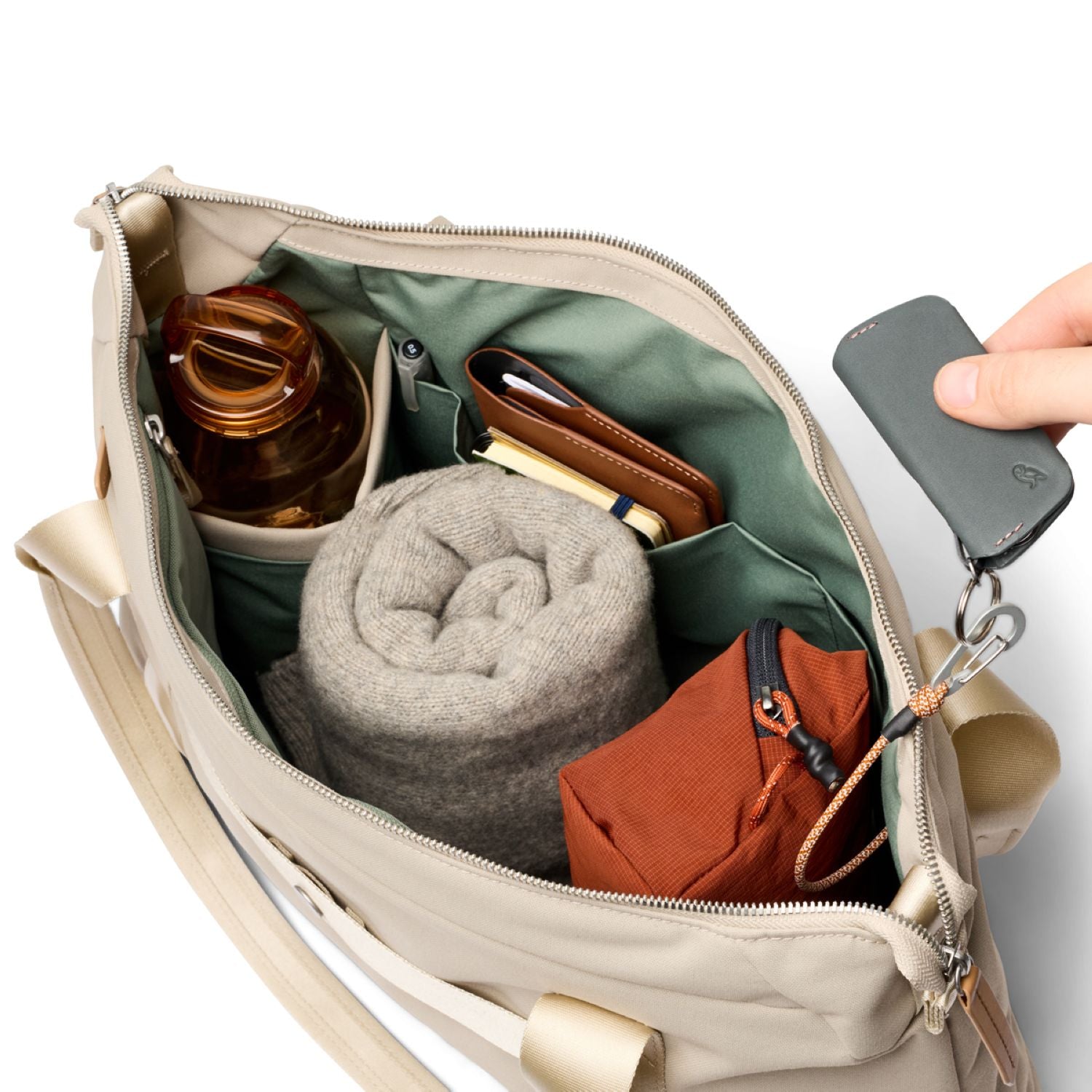 Bellroy Classic Tote (Second Edition) - Tahini