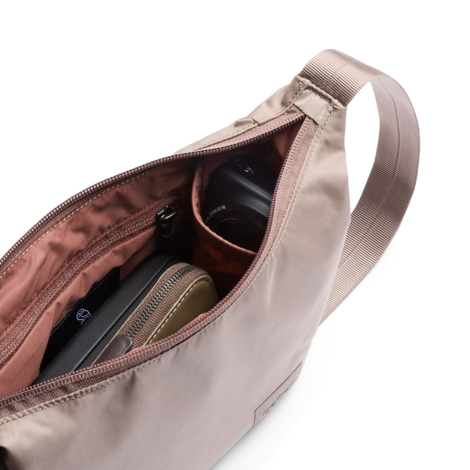 Bellroy Laneway Crescent Bag 2.5L - Fawn