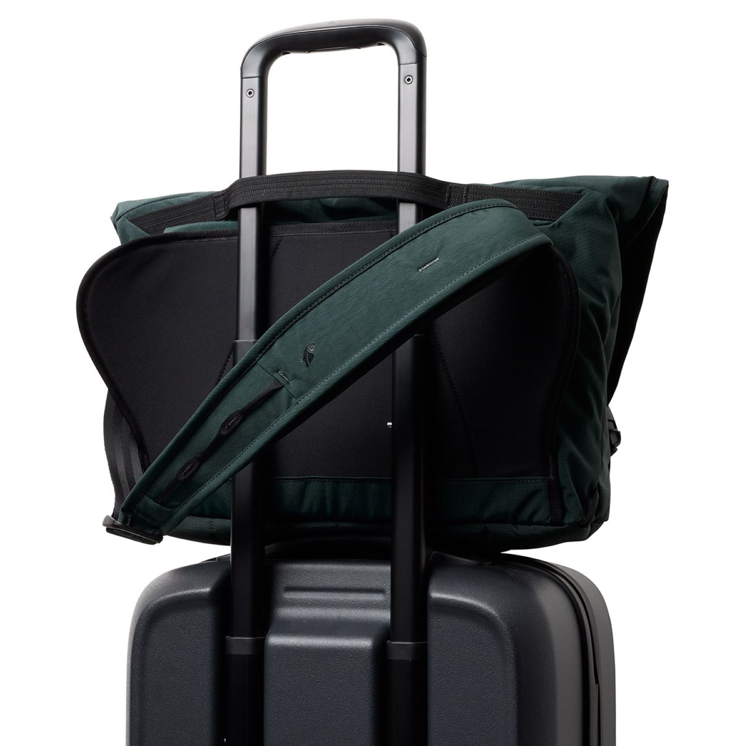 Bellroy Venture Messenger 16" - Deep Ocean