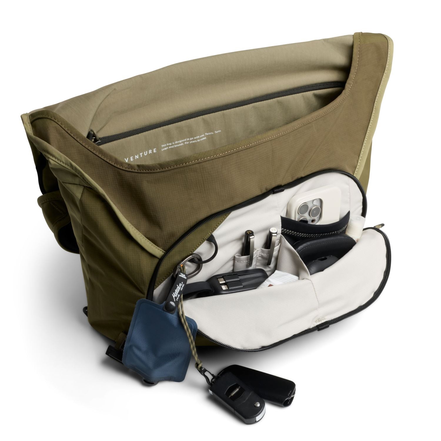 Bellroy Venture Messenger 16" - Woodlands