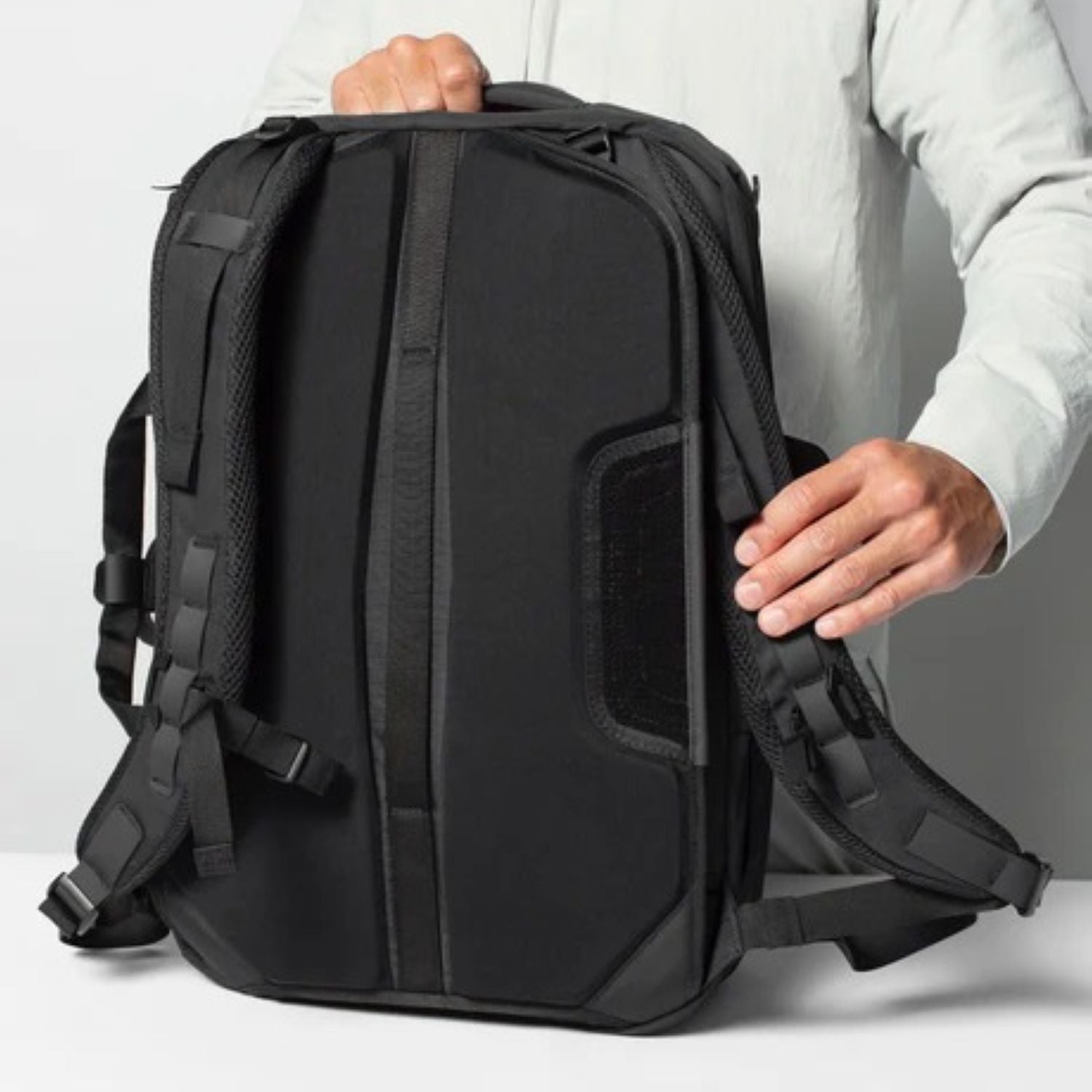 Black Ember Forge Convertible Travel Backpack Embertex Pfas Free 30-40L - Jet Black