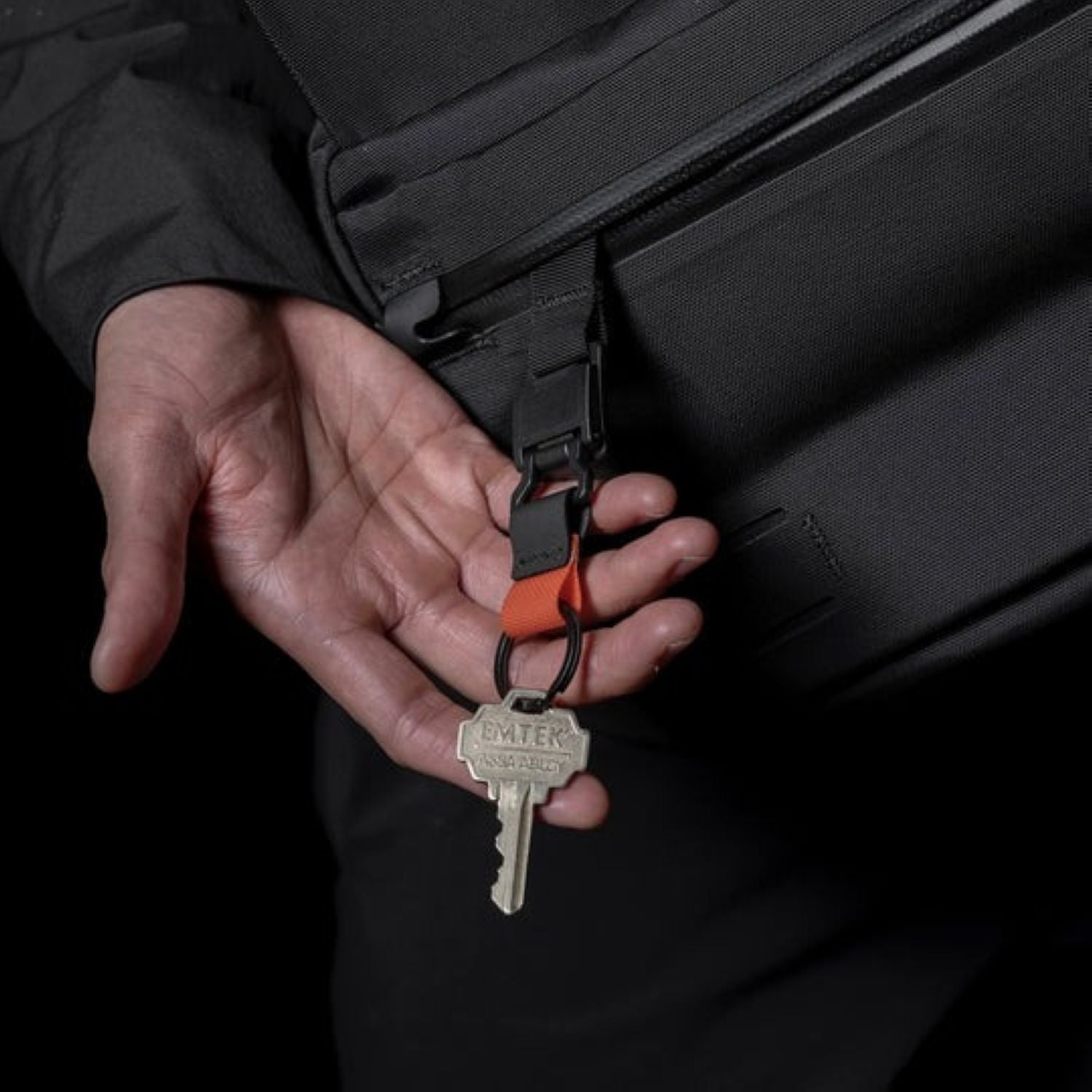 Black Ember Grip Sling Bag Ember Tex Pfas Free 12L - Jet Black