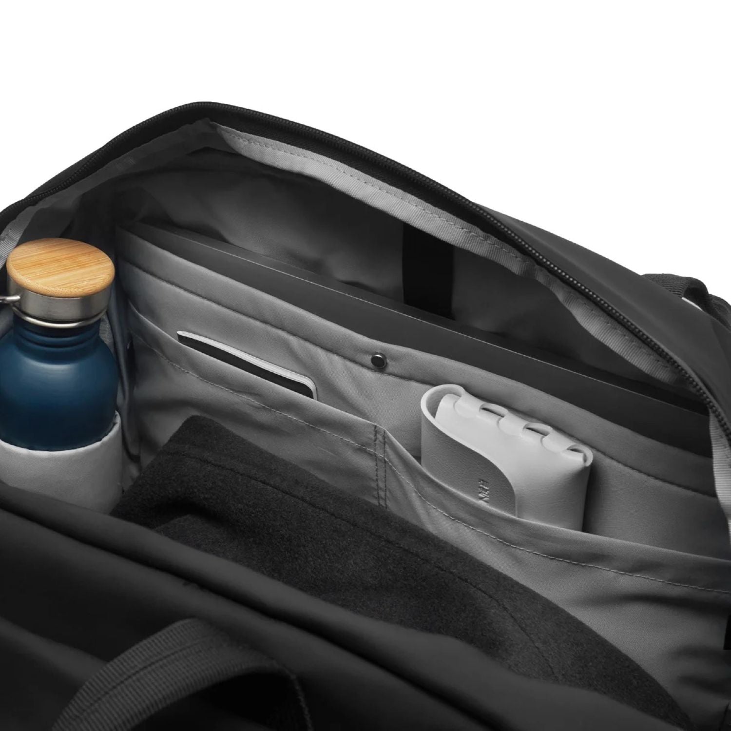 Bobby XD Design Urban Water Resistant Duffel Bag - Black