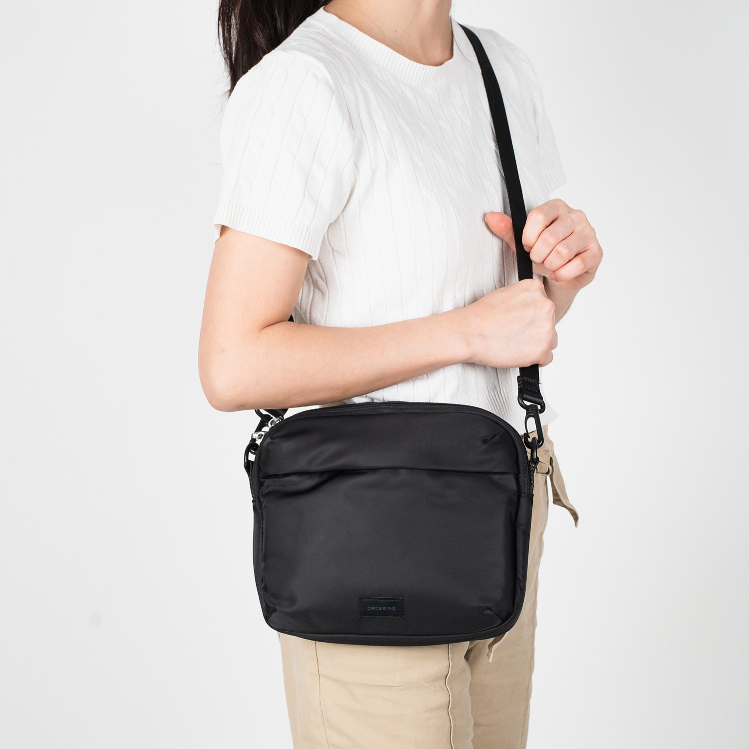 Crossing Anti-Theft RFID Crossbody Bag 4L - Black