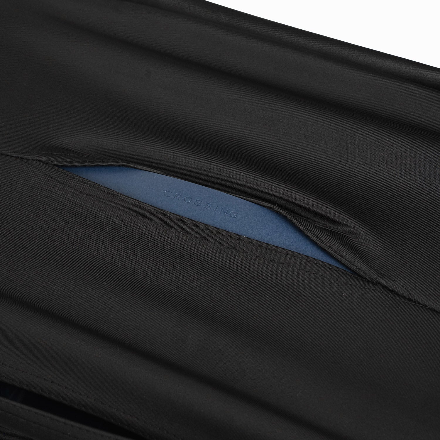 Crossing Heavy Duty Luggage Cover (Trunk) - Black