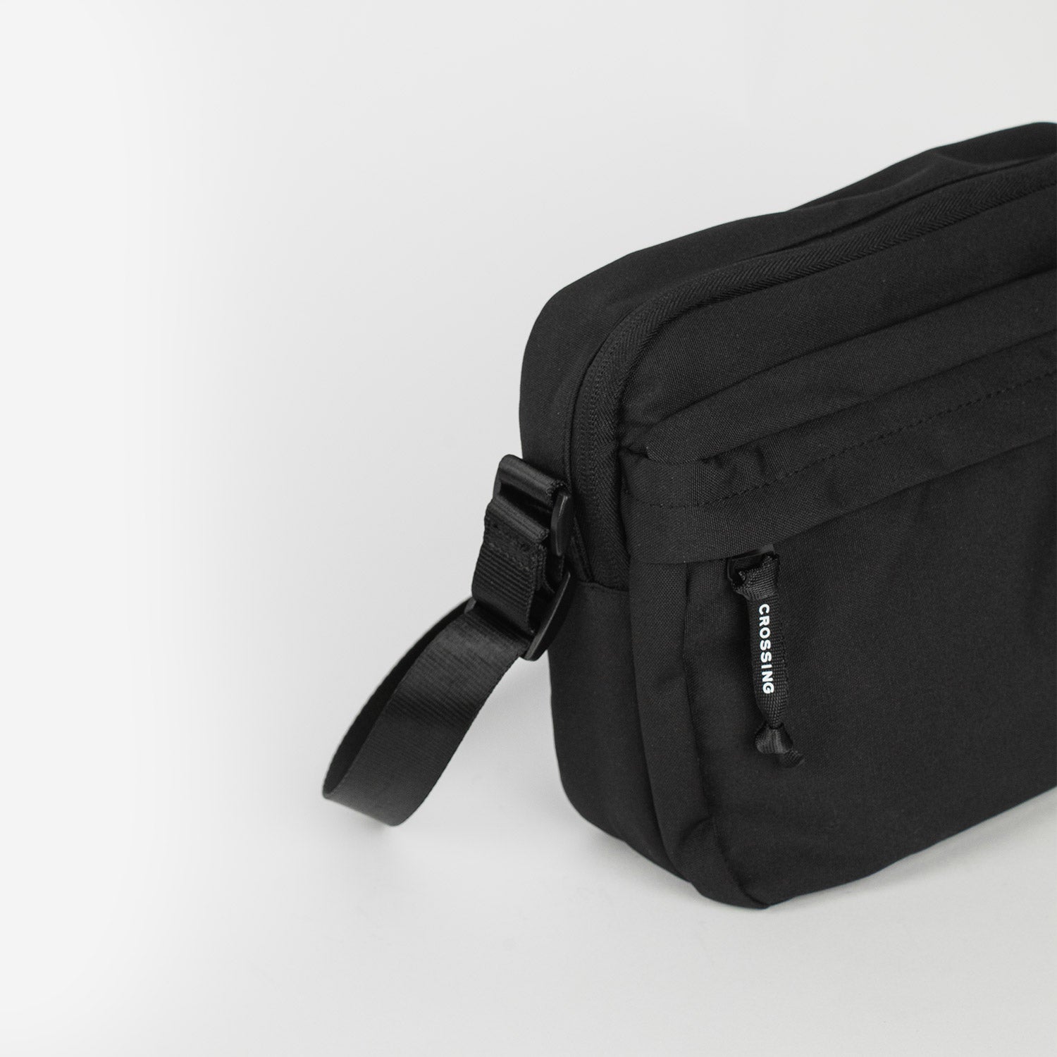 Crossing Jet Set Anti-Theft Multi-Sling with RFID - Black
