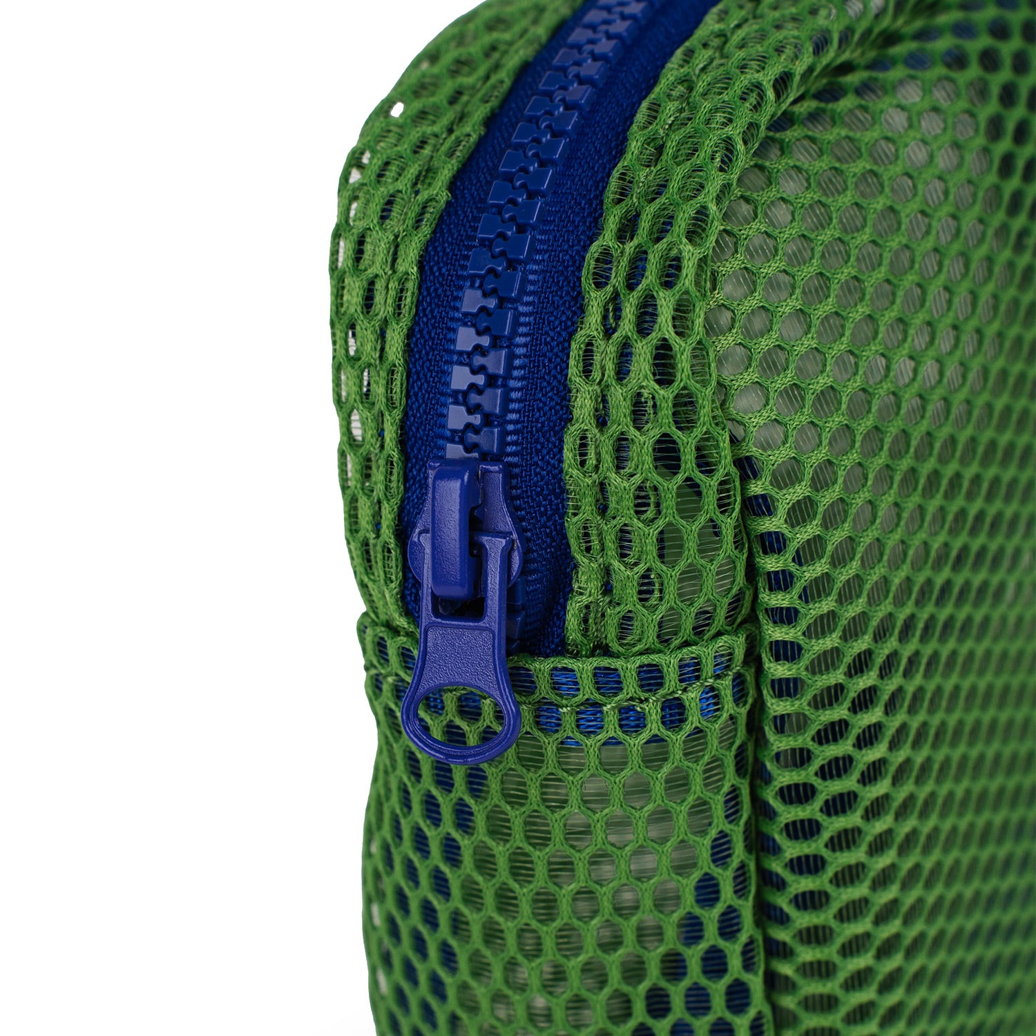 Crossing Jules Everywhere Mesh Pouch (Small) - Green/Blue