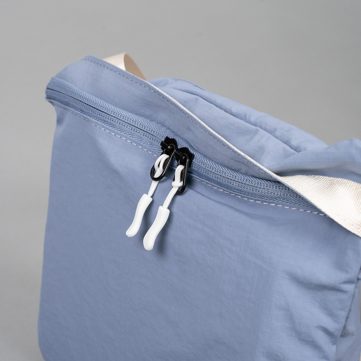 Crossing Remi Crossbody Bag - Blue/Beige