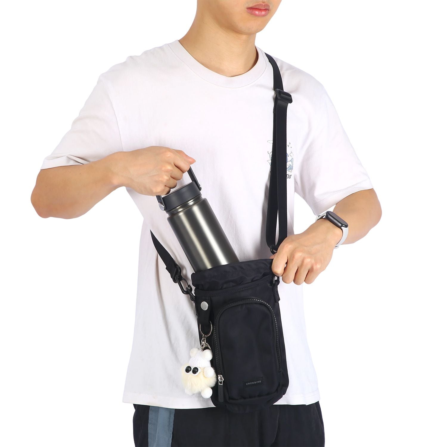 Crossing Water Bottle Crossbody Bag With Front Pocket 2L V2 - Black