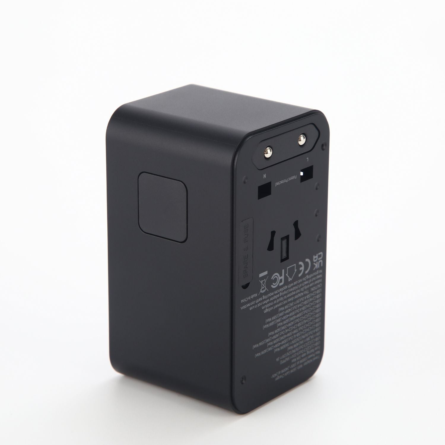 Crossing World Travel Adaptor 160W with 1 X USB-A + 3 X USB-C with Built-In Type C Cable - Black
