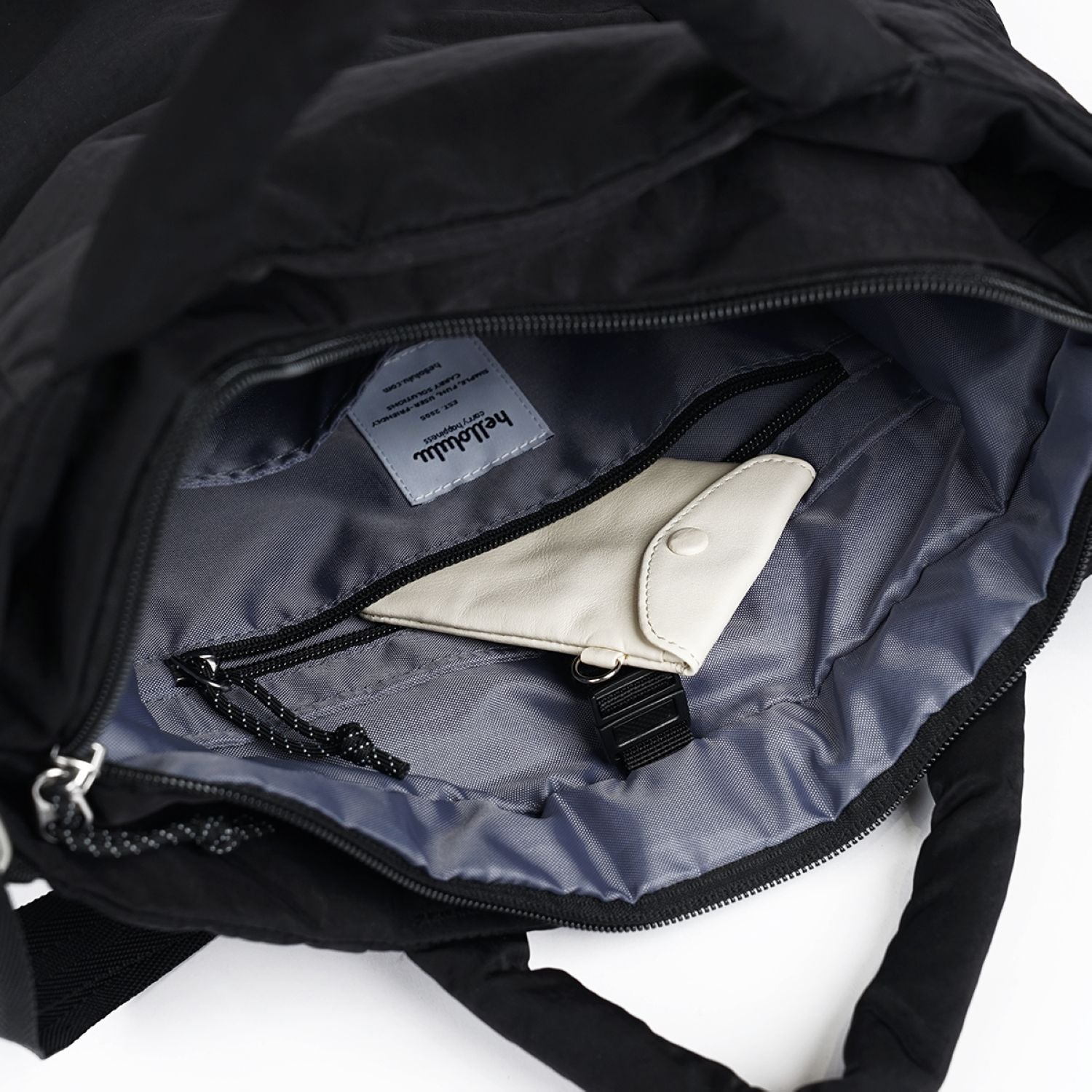 Hellolulu Julian Daily 2-Way Tote (Jade Black)