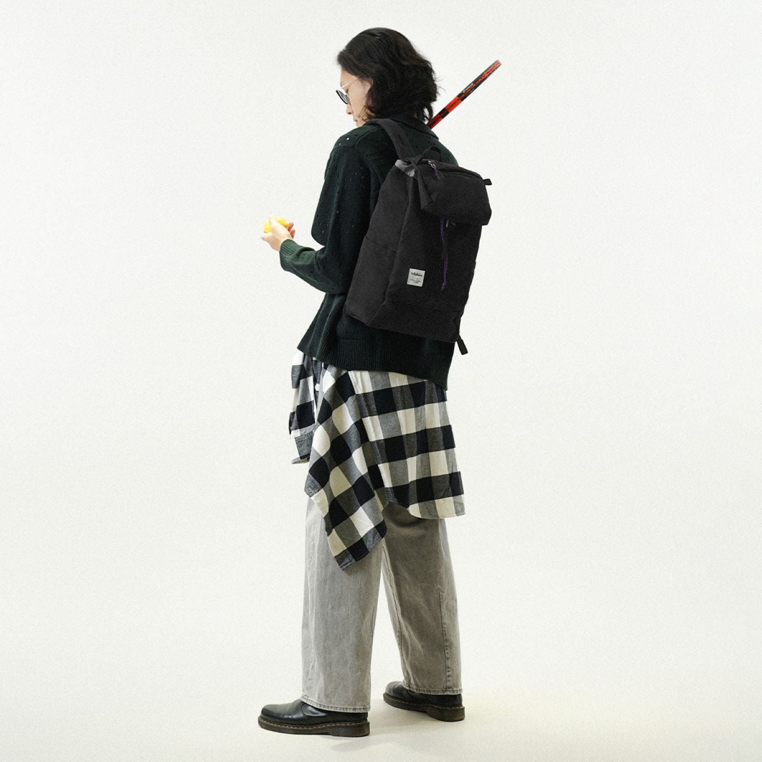 Hellolulu Saro Utility Flap Backpack M (Cool Black)