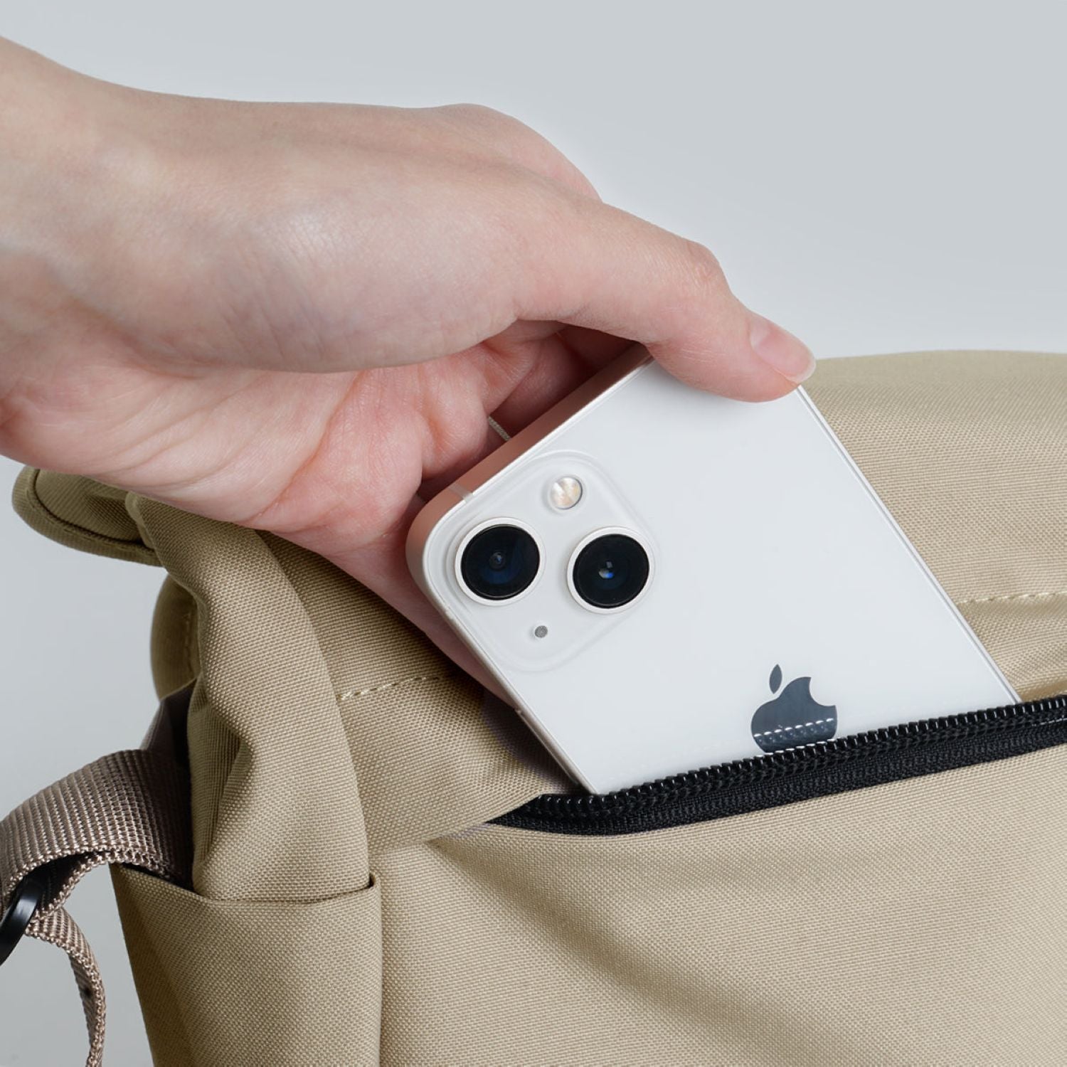 Hellolulu Vita Compact Camera Bag Recycled (Fog Khaki)