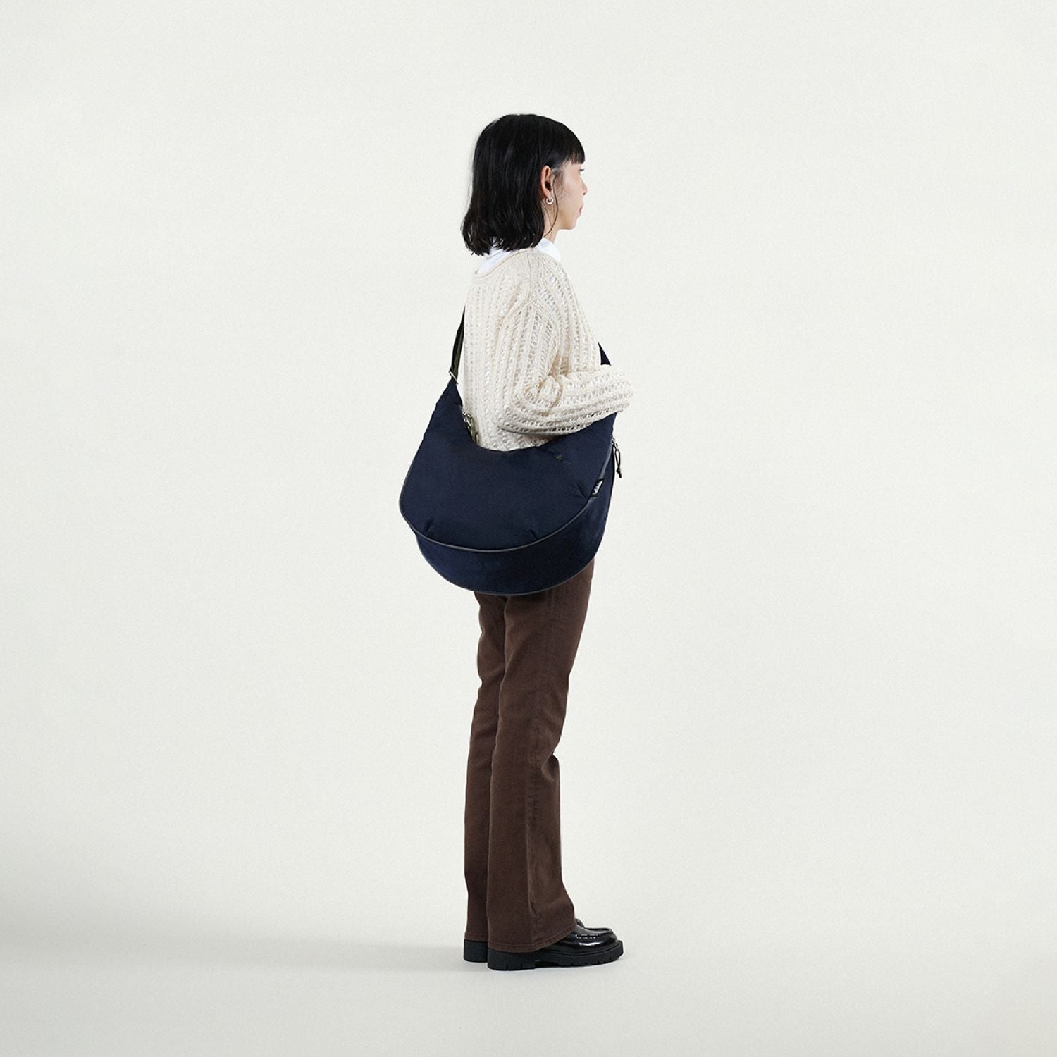 Hellolulu Zion Expandable Hobo Bag (Berry Blue)