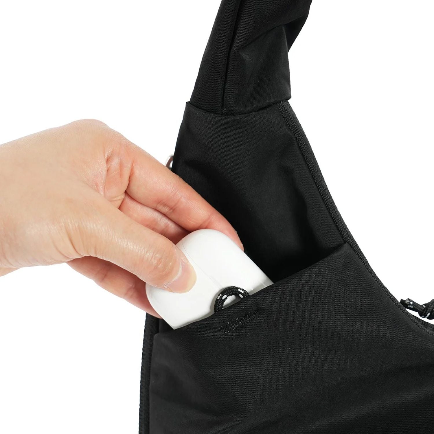 Hellolulu Zion Expandable Hobo Bag (Moss Black)