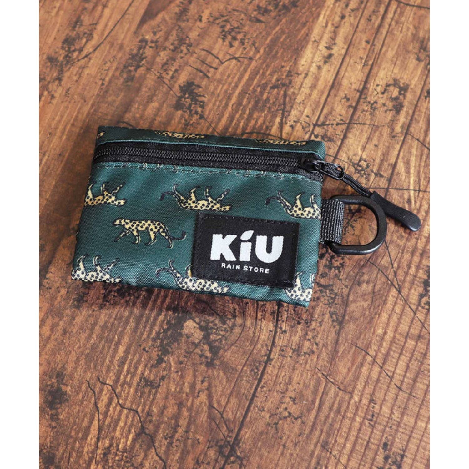 Kiu Water Repellent Multi Case (Black)