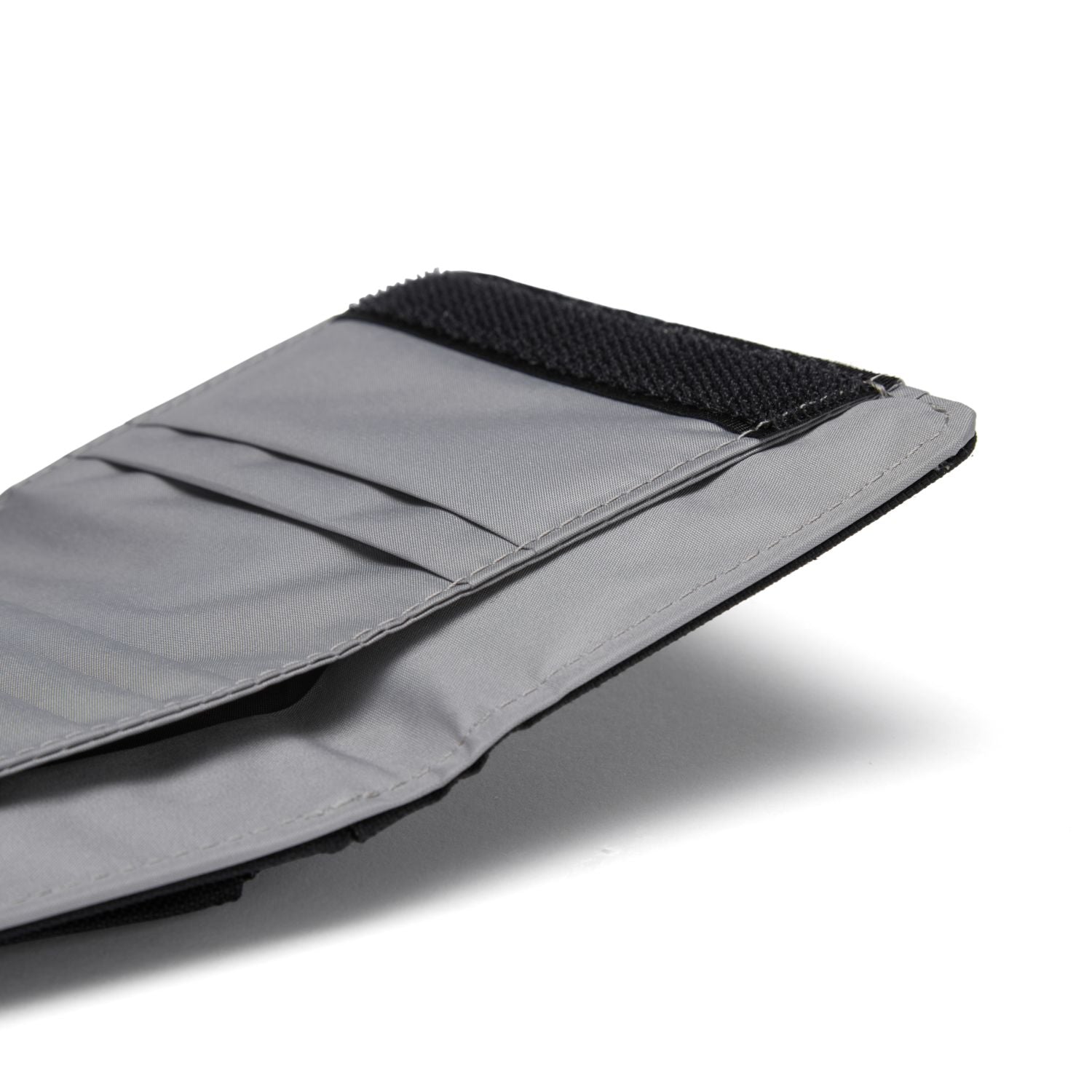 Pacsafe RFIDsafe RFID Blocking Trifold Wallet - Jet Black