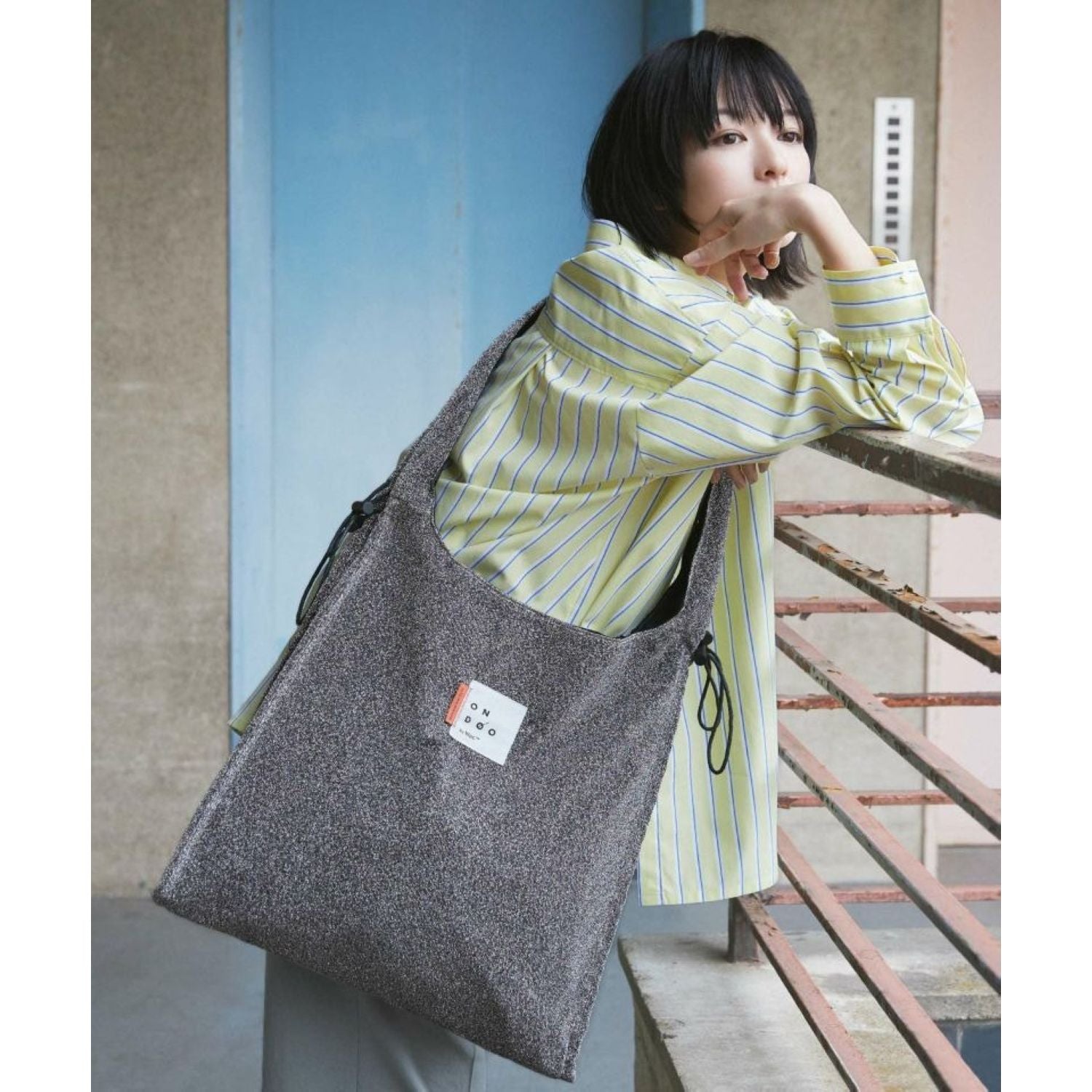 WPC Ondoo Shirring Drawstring Tote Bag (Grey)