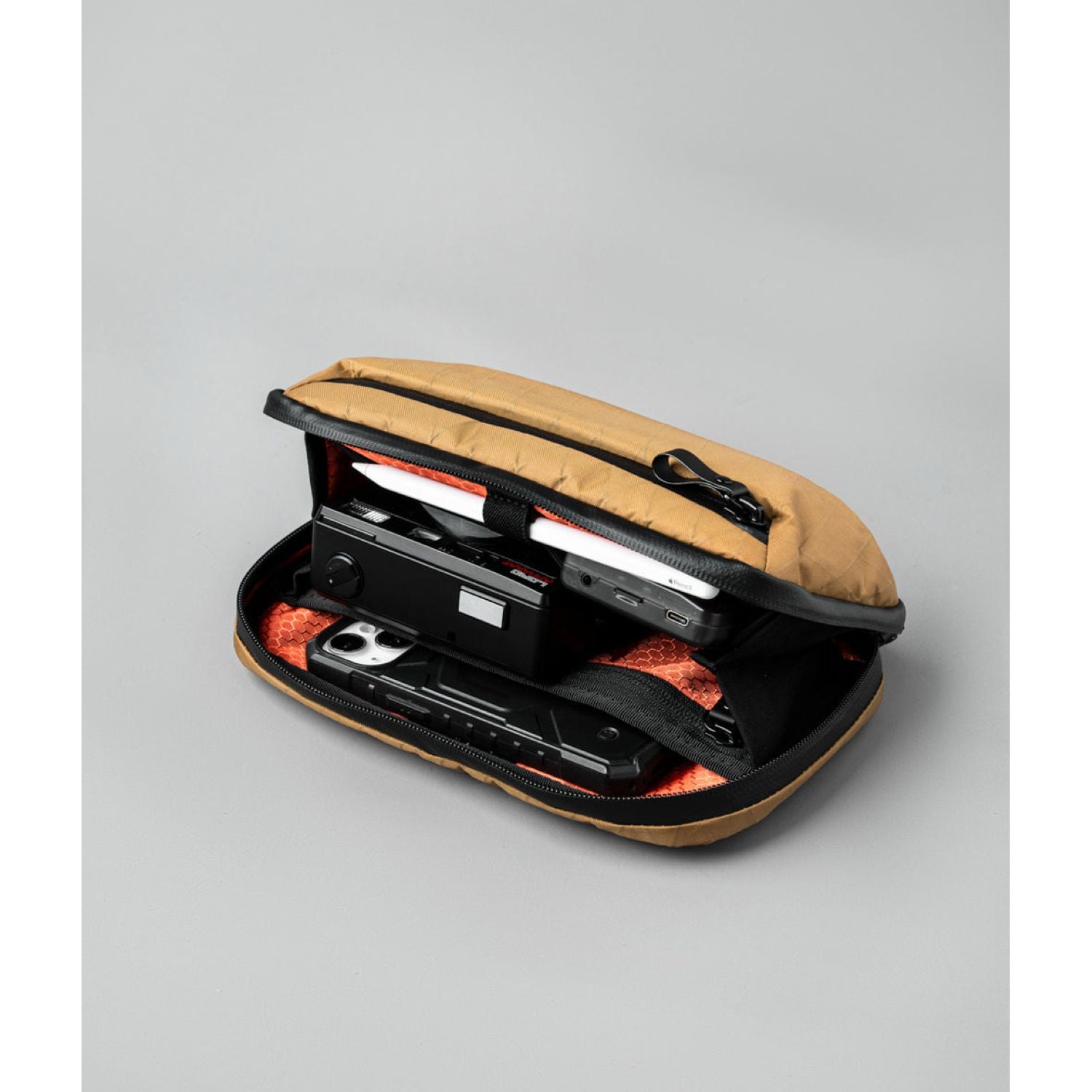 ALPAKA Elements Tech Case Mini X-Pac VX21 (Coyote Brown)