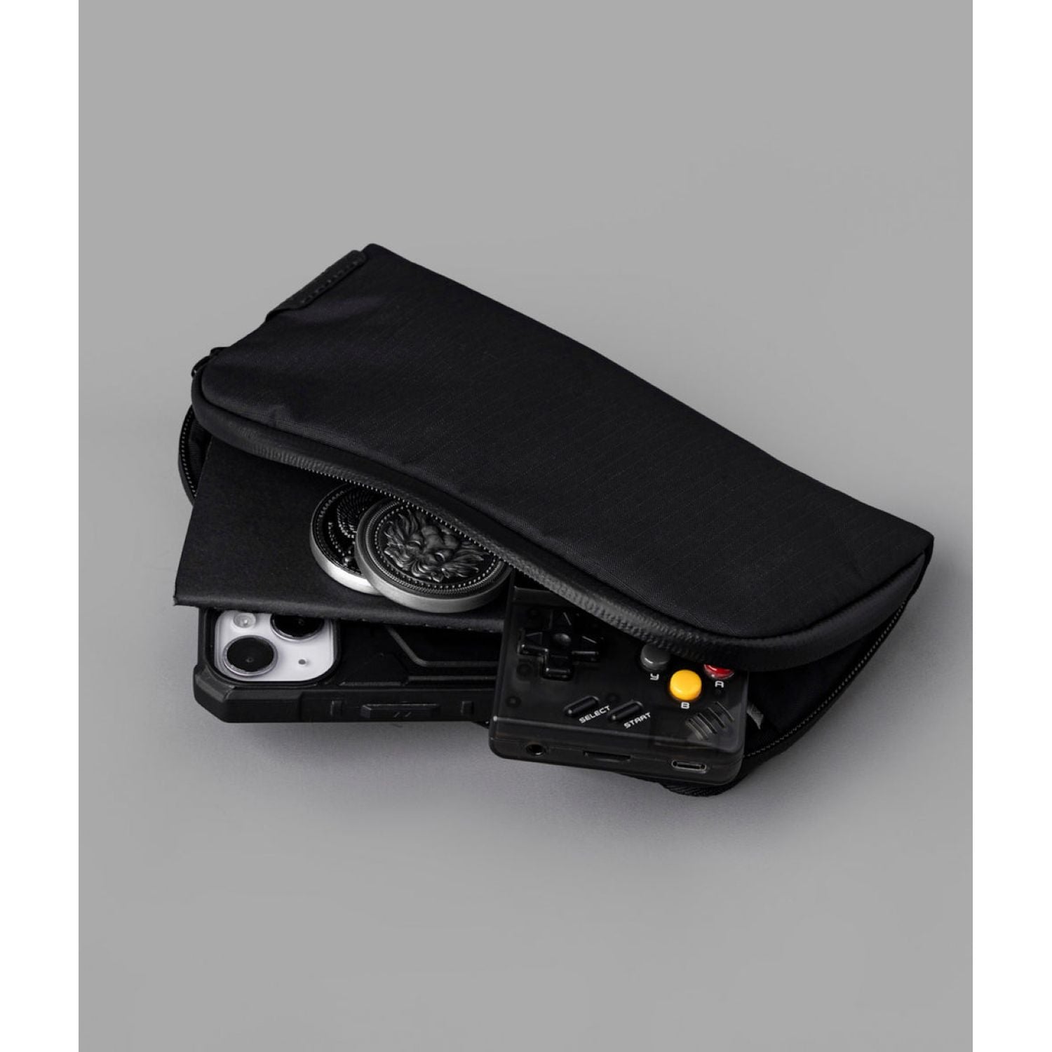 ALPAKA Flight Pouch Axoflux 210D (Black)