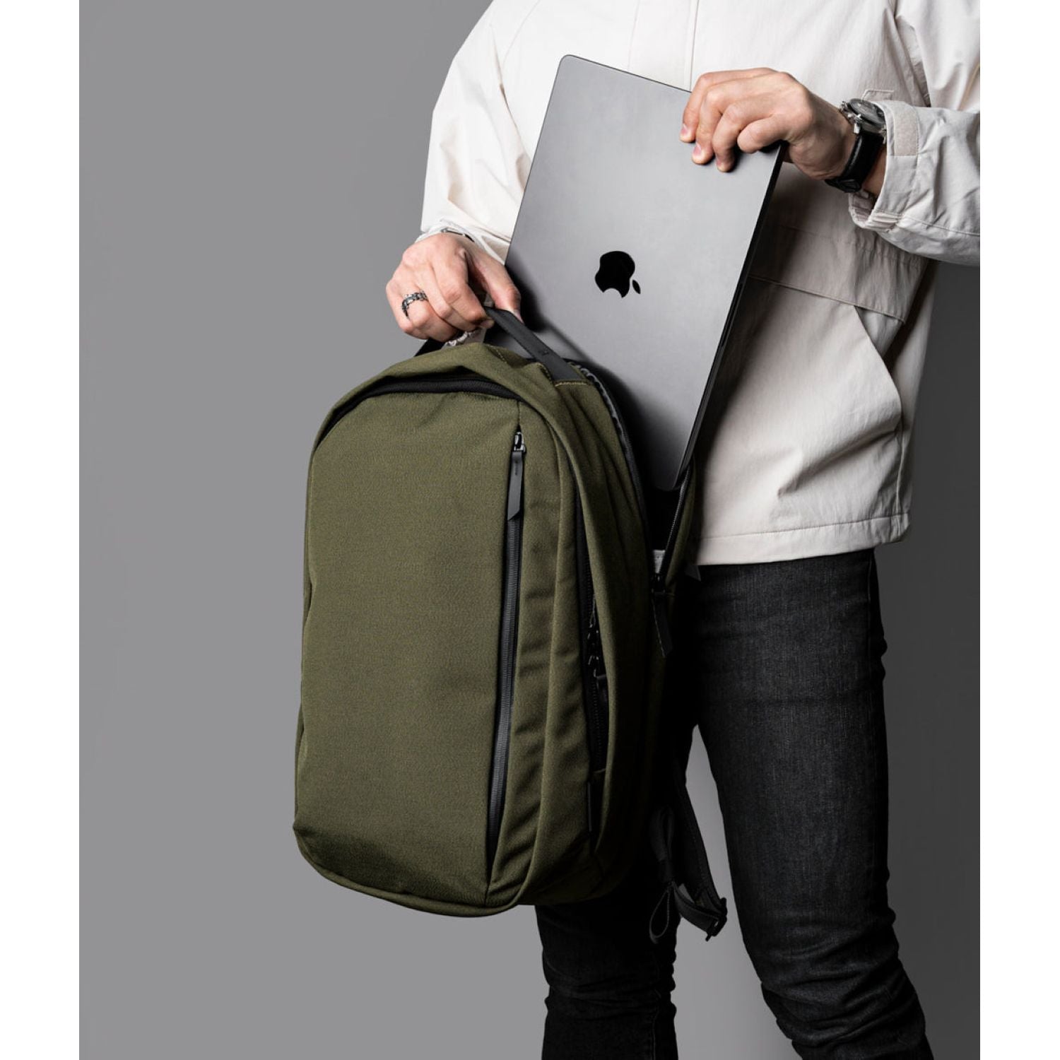 ALPAKA Metro Backpack Pro Axoflux 600D (Army Green)