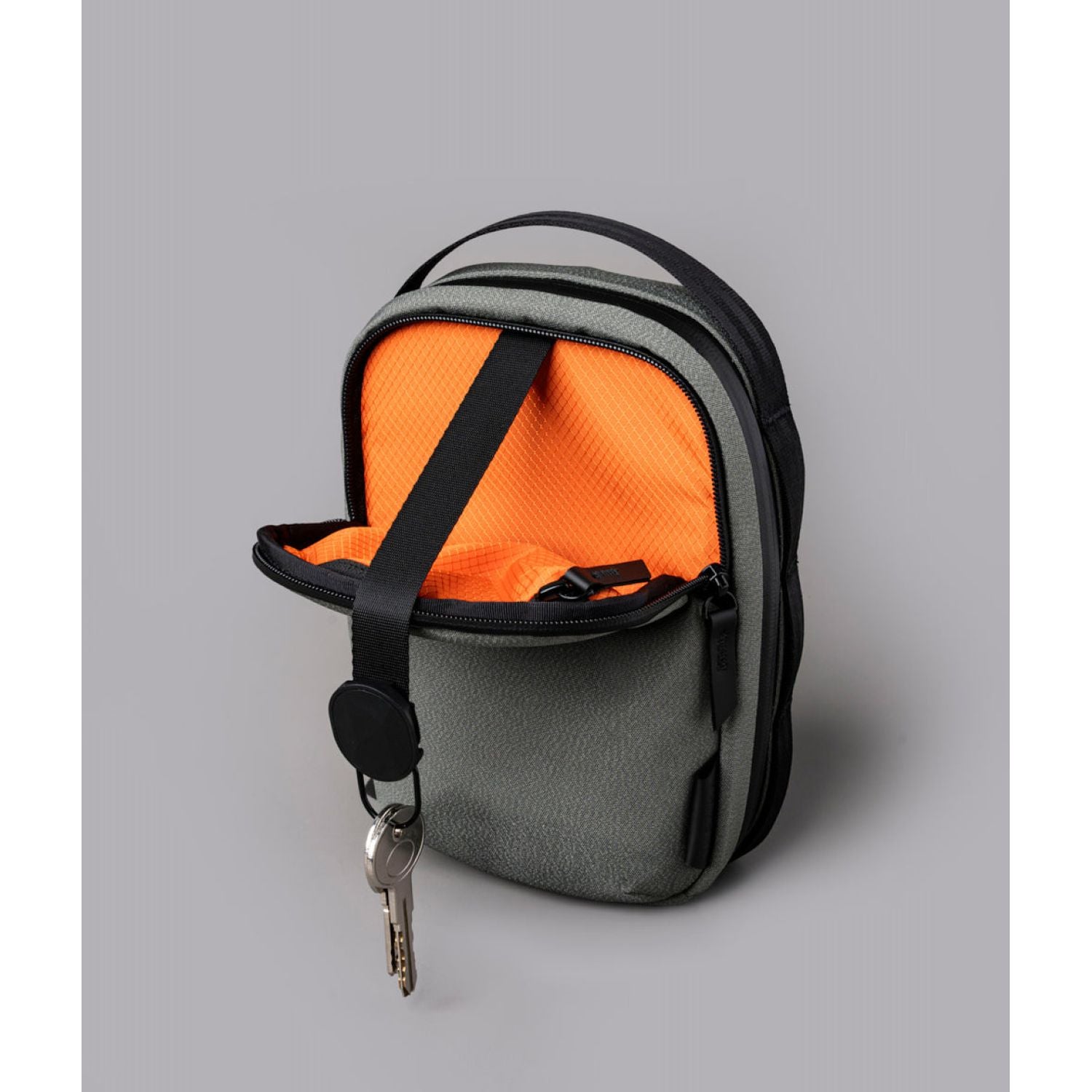 ALPAKA Metro Sling V2 Axoflux 300D (Grey)