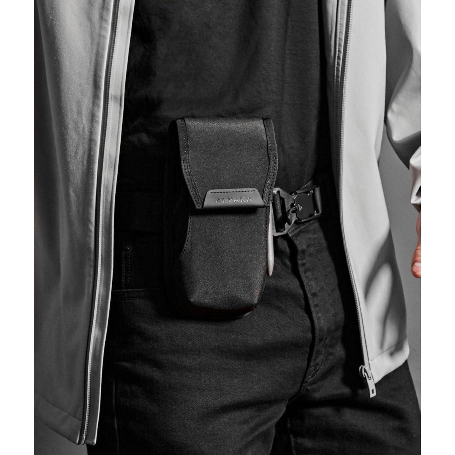 ALPAKA Modular Phone Sling V2 Axoflux 300D (Black)