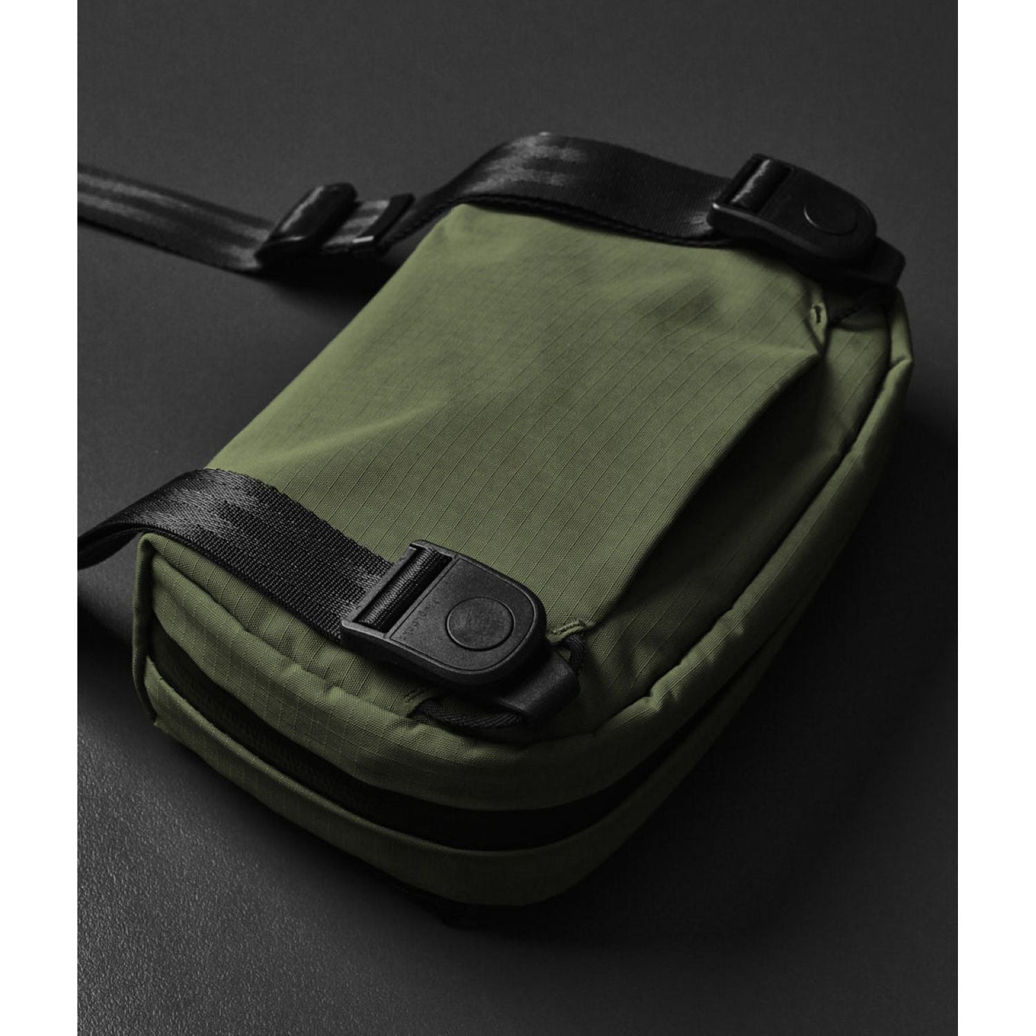 ALPAKA Toiletry Bag Axoflux 210D (Green)