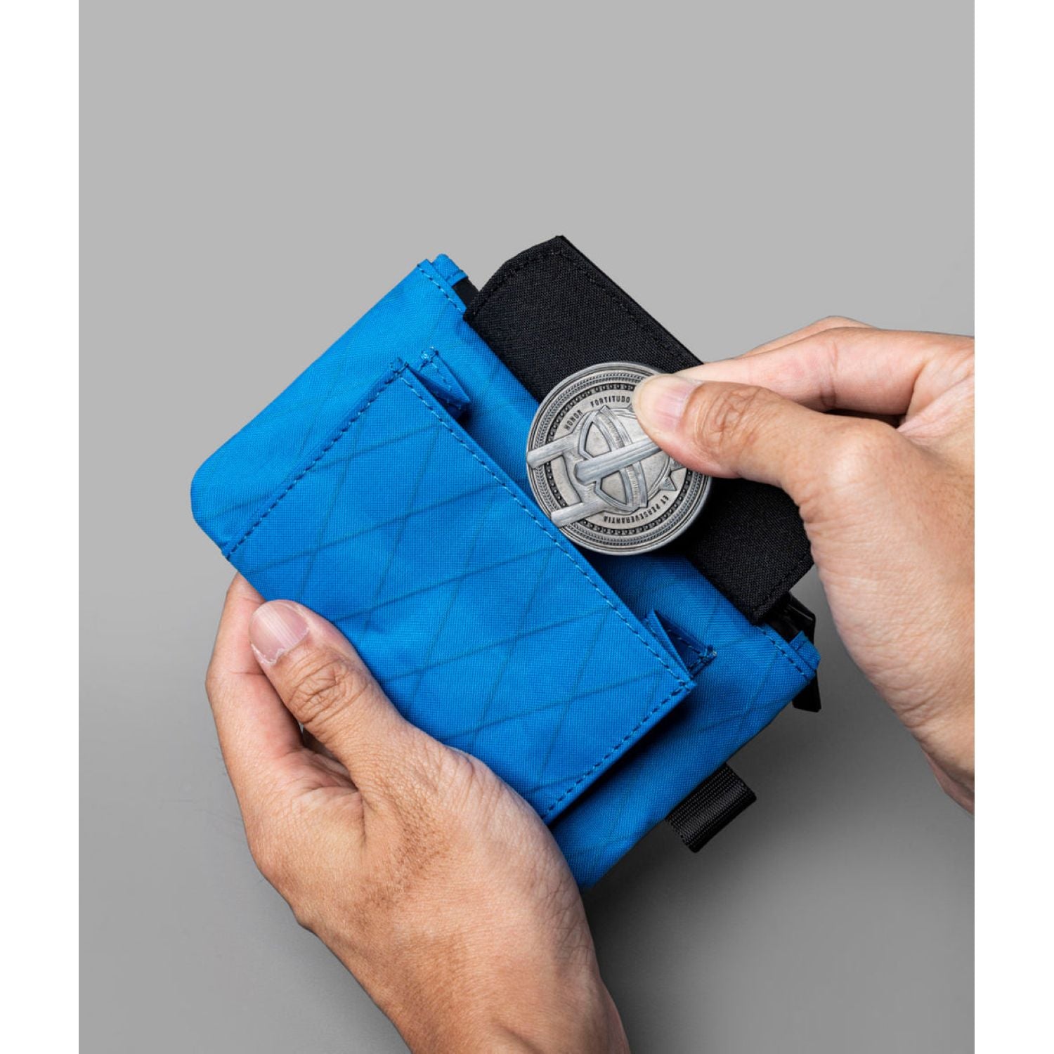ALPAKA Zip Pouch Coin X-Pac VX21 (Bahama Blue)