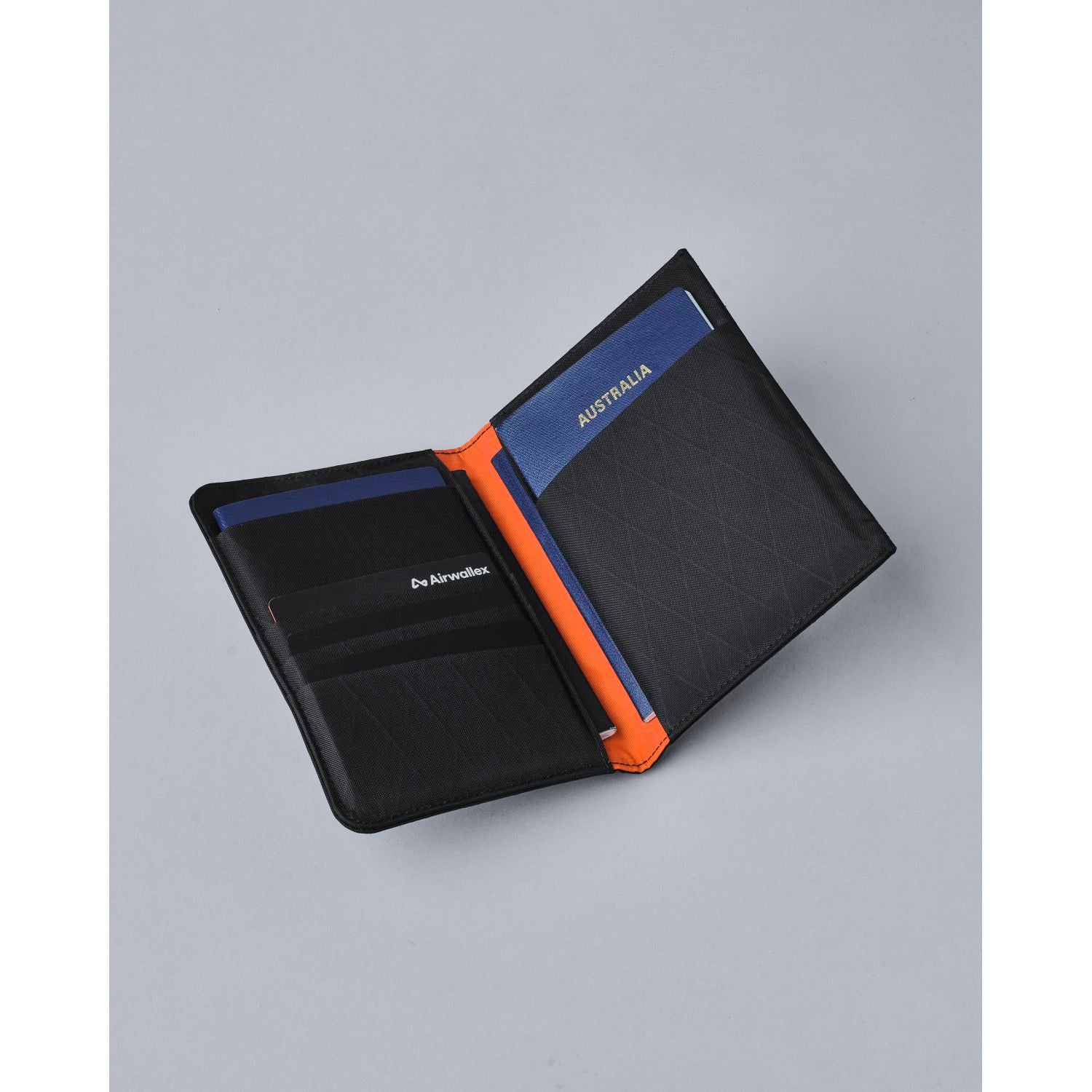ALPAKA ARK Bifold Passport Wallet X-Pac VX21 (Black) – The Planet